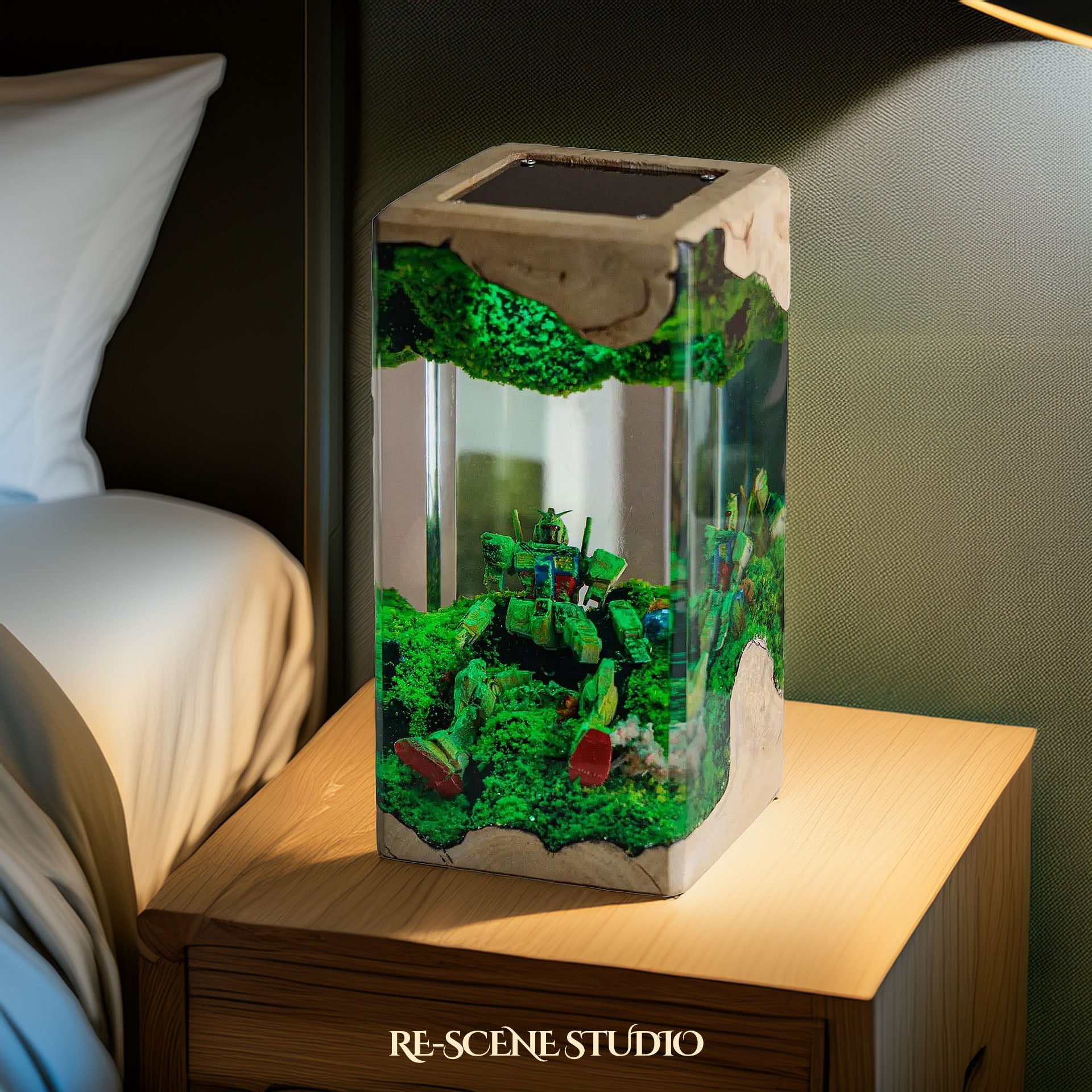 Gundam Resting Resin Epoxy Lamp Multicolor / Size XL: 8.5 x 8.5 x 16 (cm) – Handmade Epoxy Resin Lamp by Rescene Studio | Rescene Studio