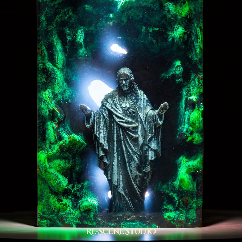Green Jesus Resin Epoxy Lamp Multicolor / Size L: 9 x 13 (cm) – Handmade Epoxy Resin Lamp by Rescene Studio | Rescene Studio