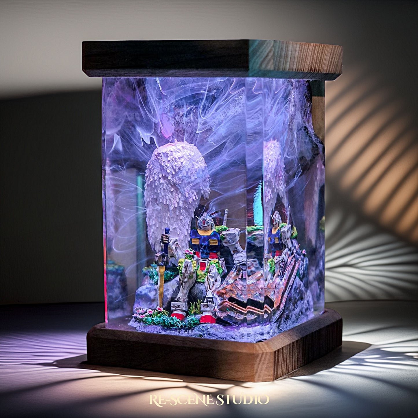 RX-78-2 Gundam Resin Lamp - Mobile Suit Gundam