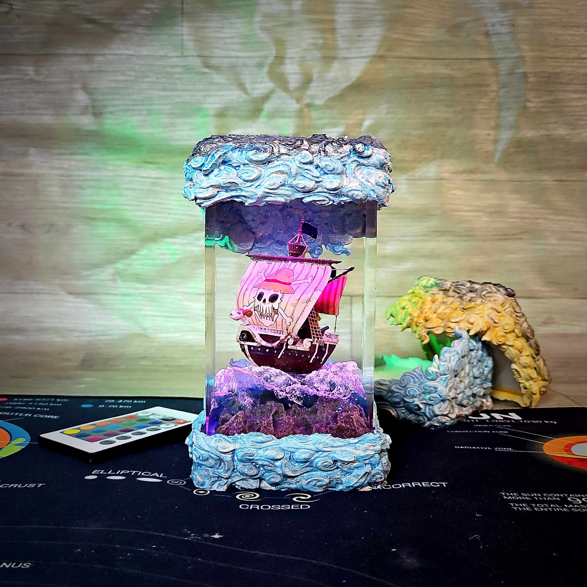 Going Merry Resin Lamp V2 - One Piece Multicolor / Size M – Handmade Epoxy Resin Lamp by Rescene Studio | Rescene Studio