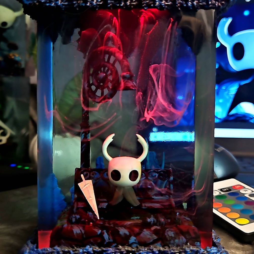 The Knight Resin Epoxy Lamp V1 – Hollow Knight Multicolor / Size M – Handmade Epoxy Resin Lamp by Rescene Studio | Rescene Studio