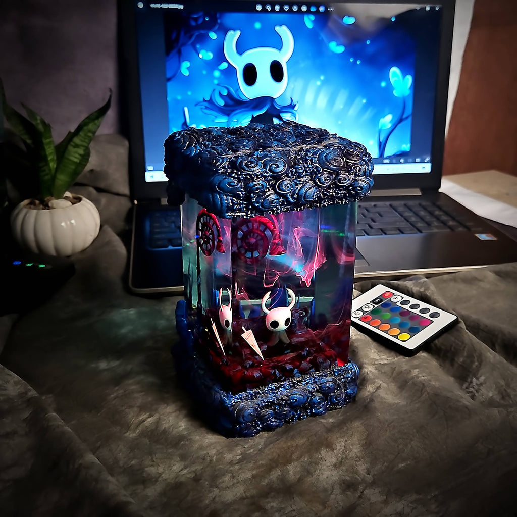 The Knight Resin Epoxy Lamp V1 – Hollow Knight Multicolor / Size M – Handmade Epoxy Resin Lamp by Rescene Studio | Rescene Studio