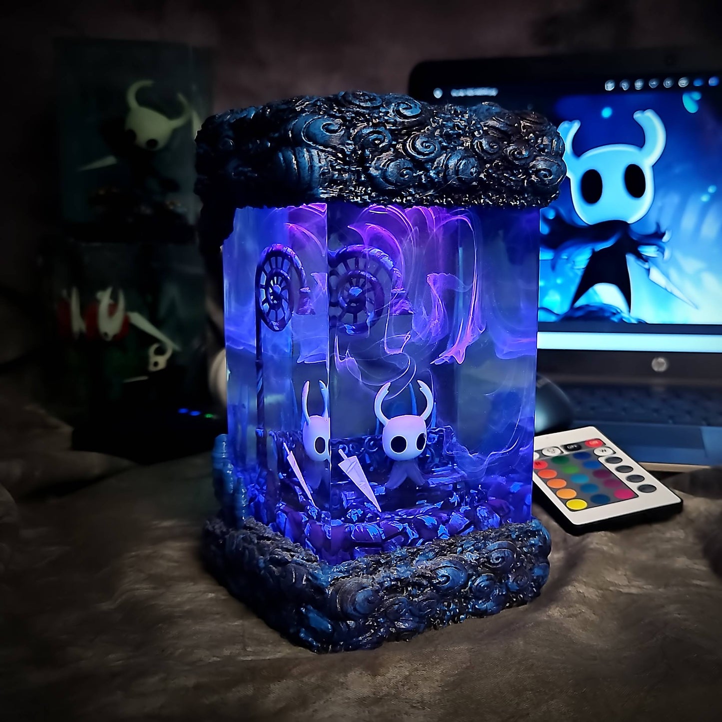 The Knight Resin Epoxy Lamp V1 – Hollow Knight Multicolor / Size M – Handmade Resin Lamp by Rescene Studio | Rescene Studio