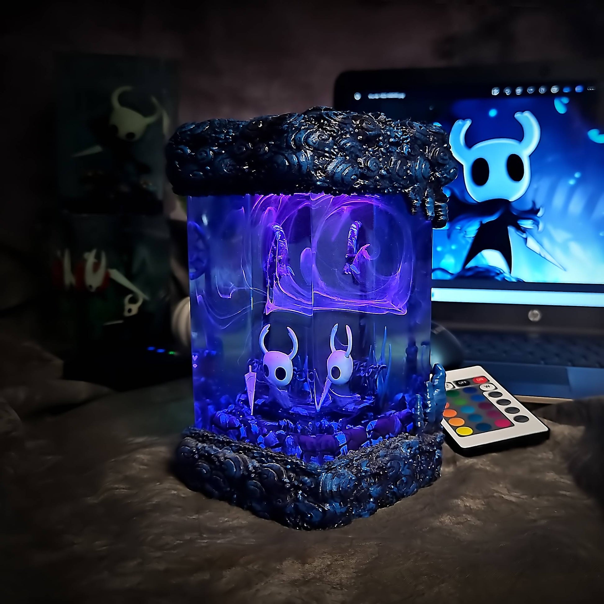 The Knight Resin Epoxy Lamp V1 – Hollow Knight Multicolor / Size M – Handmade Epoxy Resin Lamp by Rescene Studio | Rescene Studio