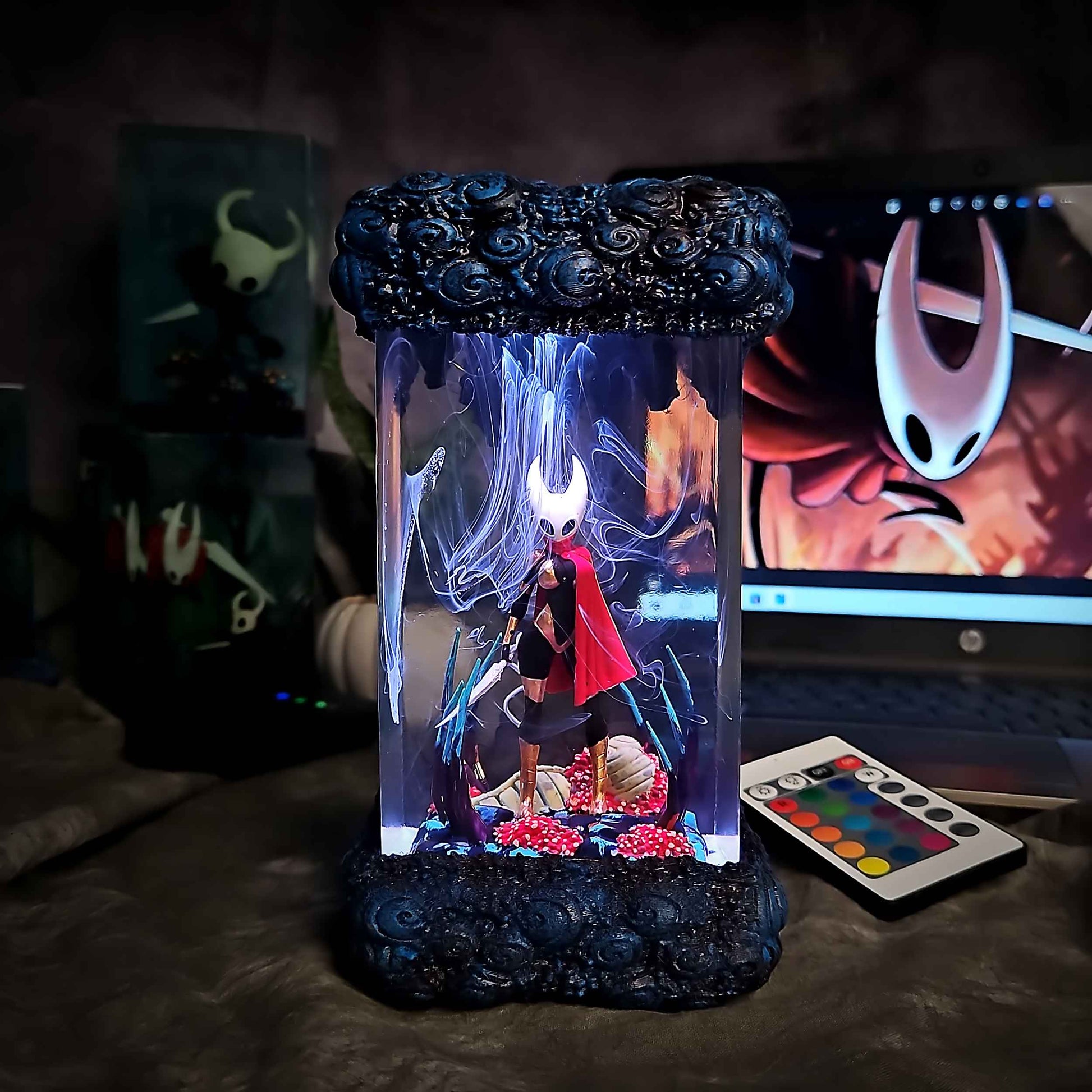 Hornet Resin Lamp – Hollow Knight Multicolor / Size M – Handmade Epoxy Resin Lamp by Rescene Studio | Rescene Studio