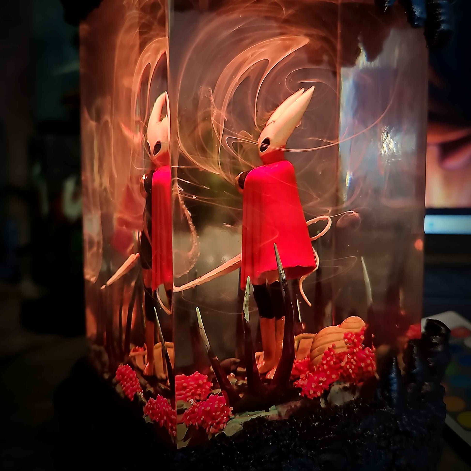 Hornet Resin Lamp – Hollow Knight Multicolor / Size M – Handmade Epoxy Resin Lamp by Rescene Studio | Rescene Studio