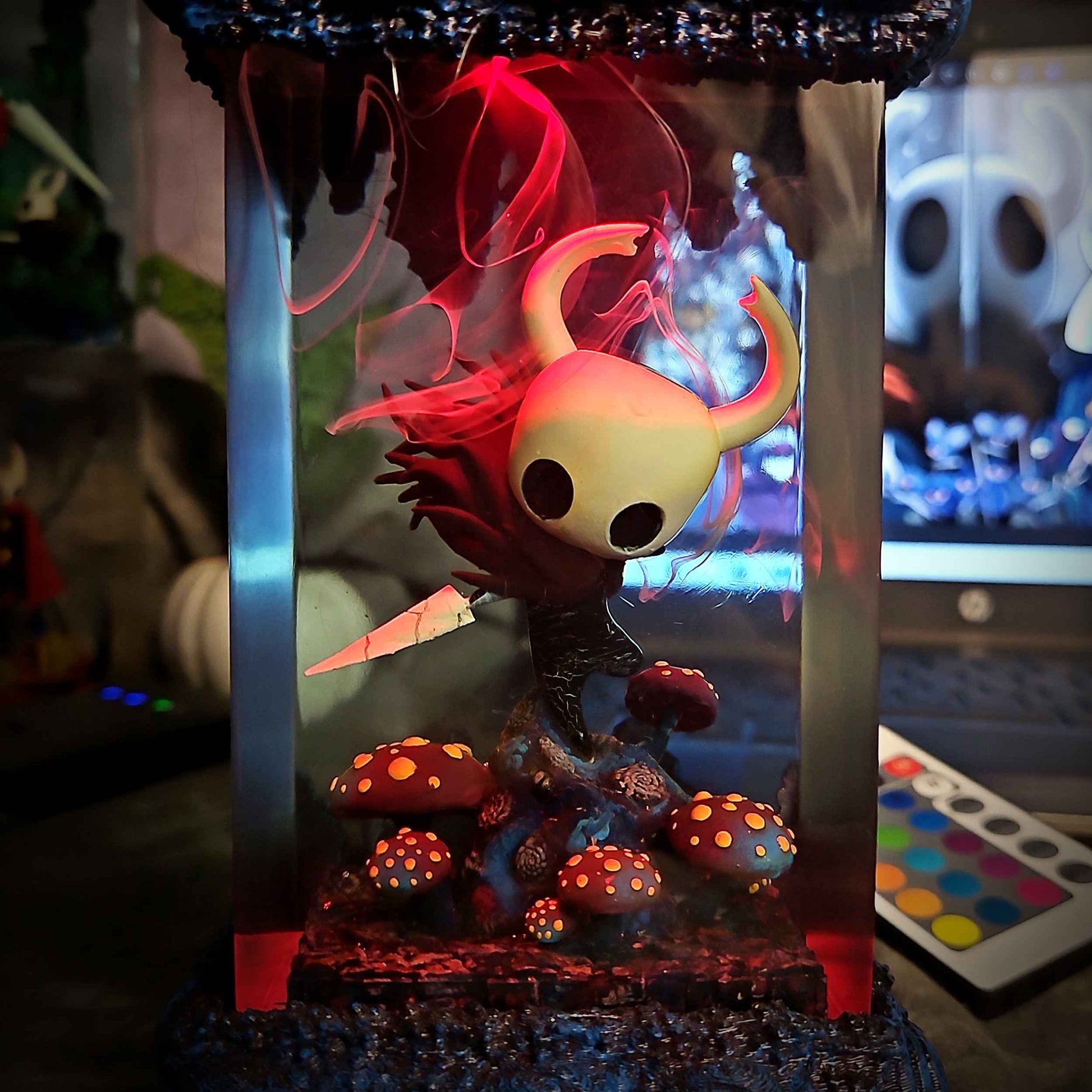 The Knight Resin Lamp V2 – Hollow Knight Multicolor / Size M – Handmade Epoxy Resin Lamp by Rescene Studio | Rescene Studio