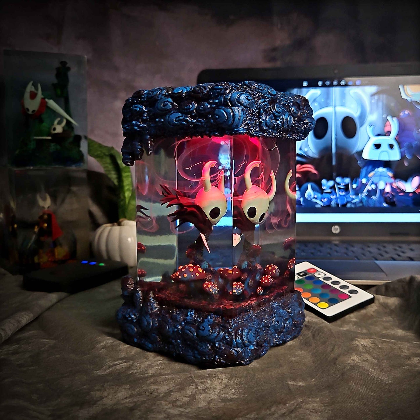 The Knight Resin Lamp V2 – Hollow Knight Multicolor / Size M – Handmade Resin Lamp by Rescene Studio | Rescene Studio