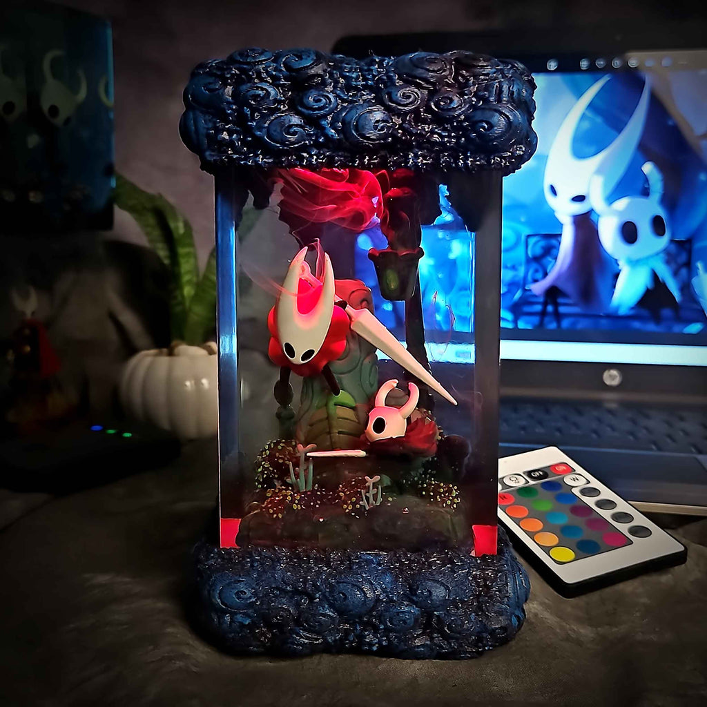 Hornet & The Knight Resin Lamp – Hollow Knight Multicolor / Size M – Handmade Epoxy Resin Lamp by Rescene Studio | Rescene Studio