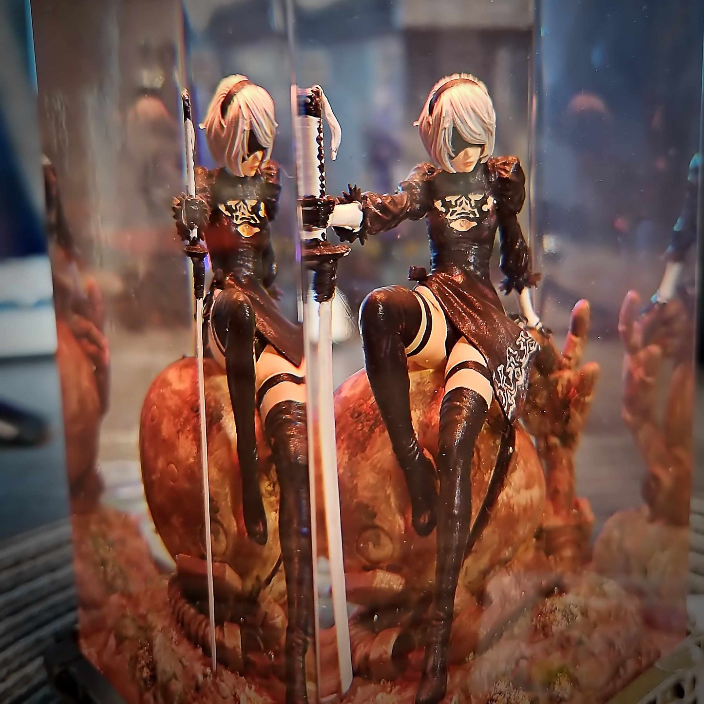 2B Resin Epoxy Lamp V3 – NieR Automata Multicolor / Size M – Handmade Resin Lamp by Rescene Studio | Rescene Studio