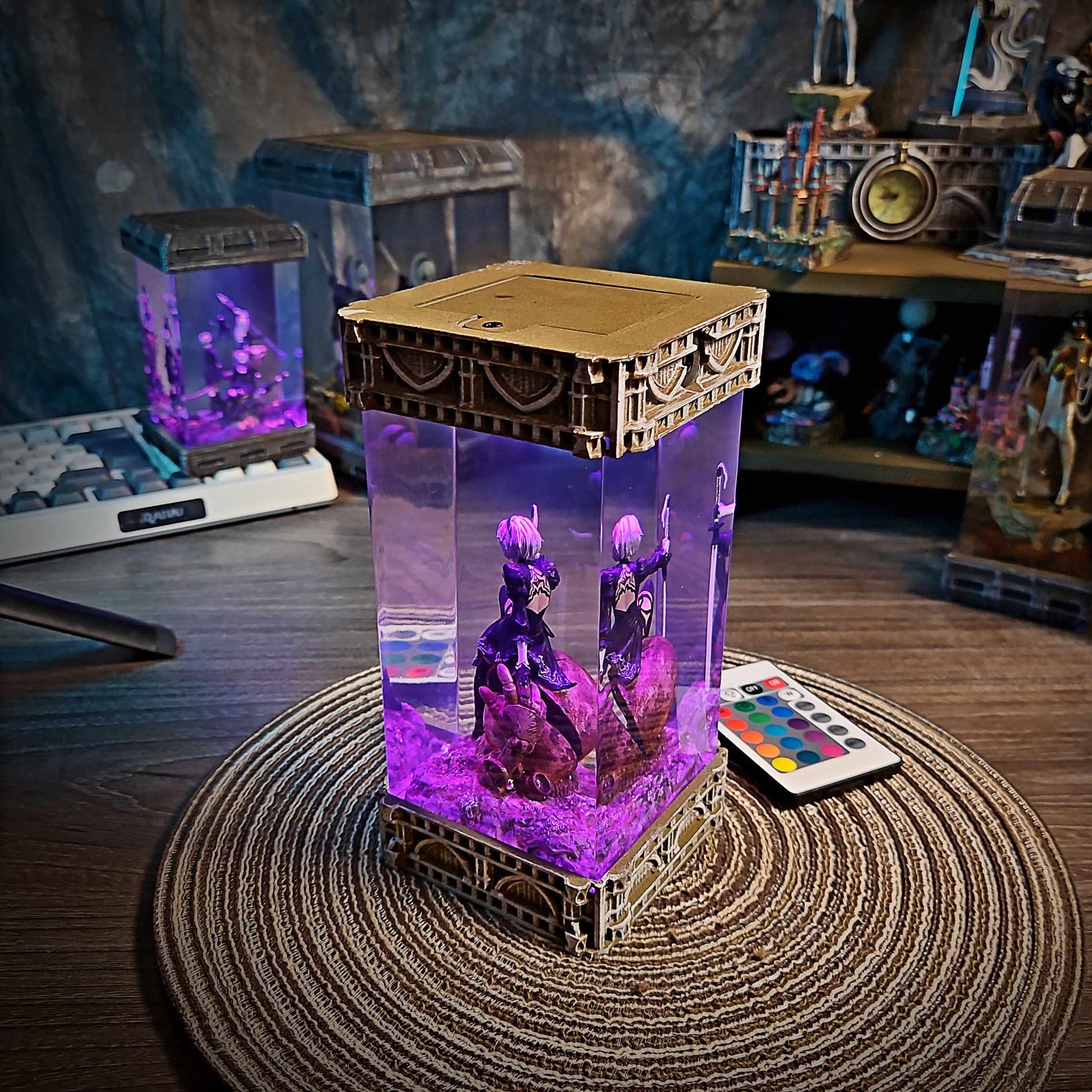 2B Resin Epoxy Lamp V3 – NieR Automata Multicolor / Size M – Handmade Epoxy Resin Lamp by Rescene Studio | Rescene Studio