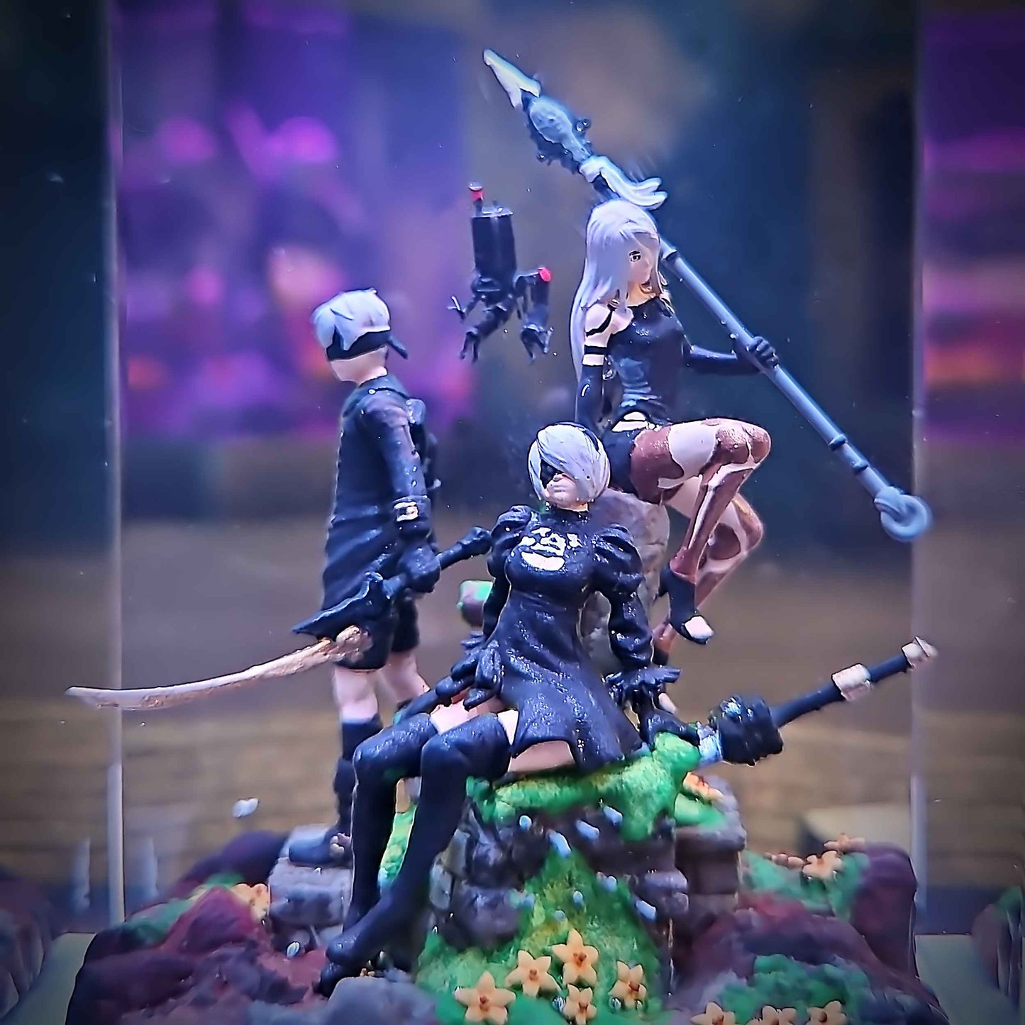NieR Automata Diorama Resin Lamp – 2B, 9S & A2 Multicolor / Size M – Handmade Resin Lamp by Rescene Studio | Rescene Studio
