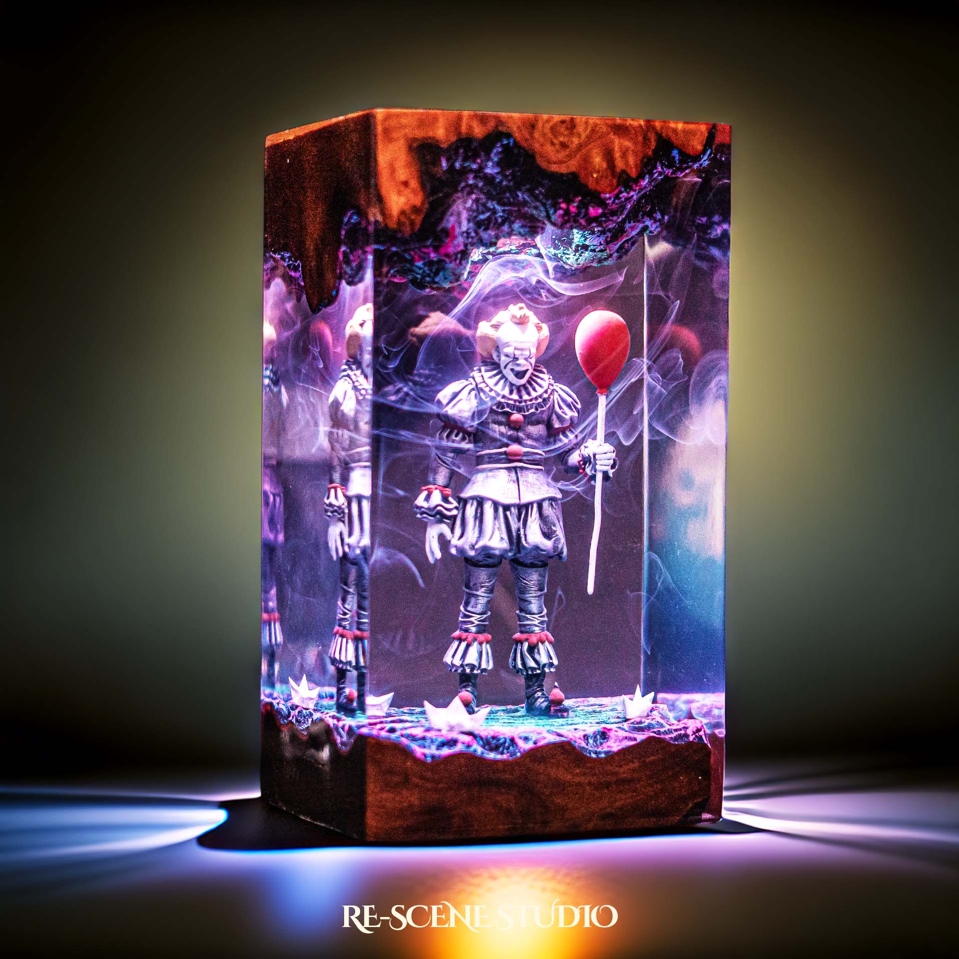 Pennywise Resin Lamp — Side Profile View | Handmade Pop-Culture Resin Art, Perfect Themed Gift