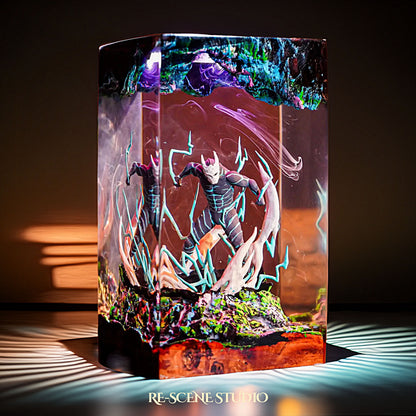 Kaiju No. 8 Resin Lamp - Kaiju No. 8