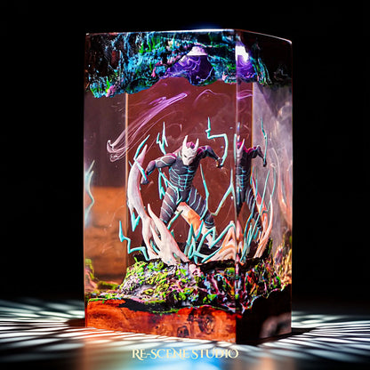 Kaiju No. 8 Resin Lamp - Kaiju No. 8