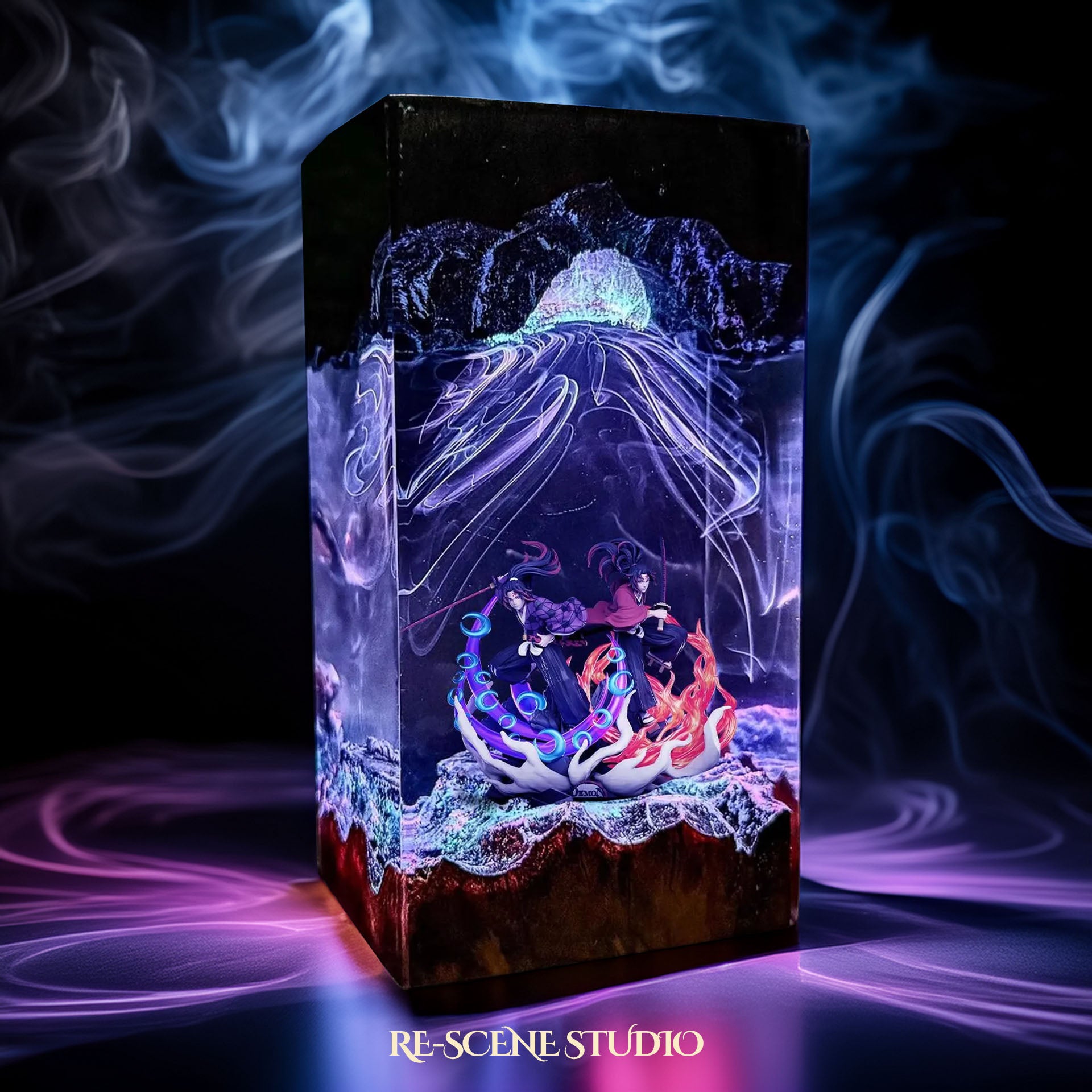 Kokushibo & Yoriichi Resin Lamp – Demon Slayer Multicolor / Size M: 7 x 13 x 7 (cm) – Handmade Epoxy Resin Lamp by Rescene Studio | Rescene Studio