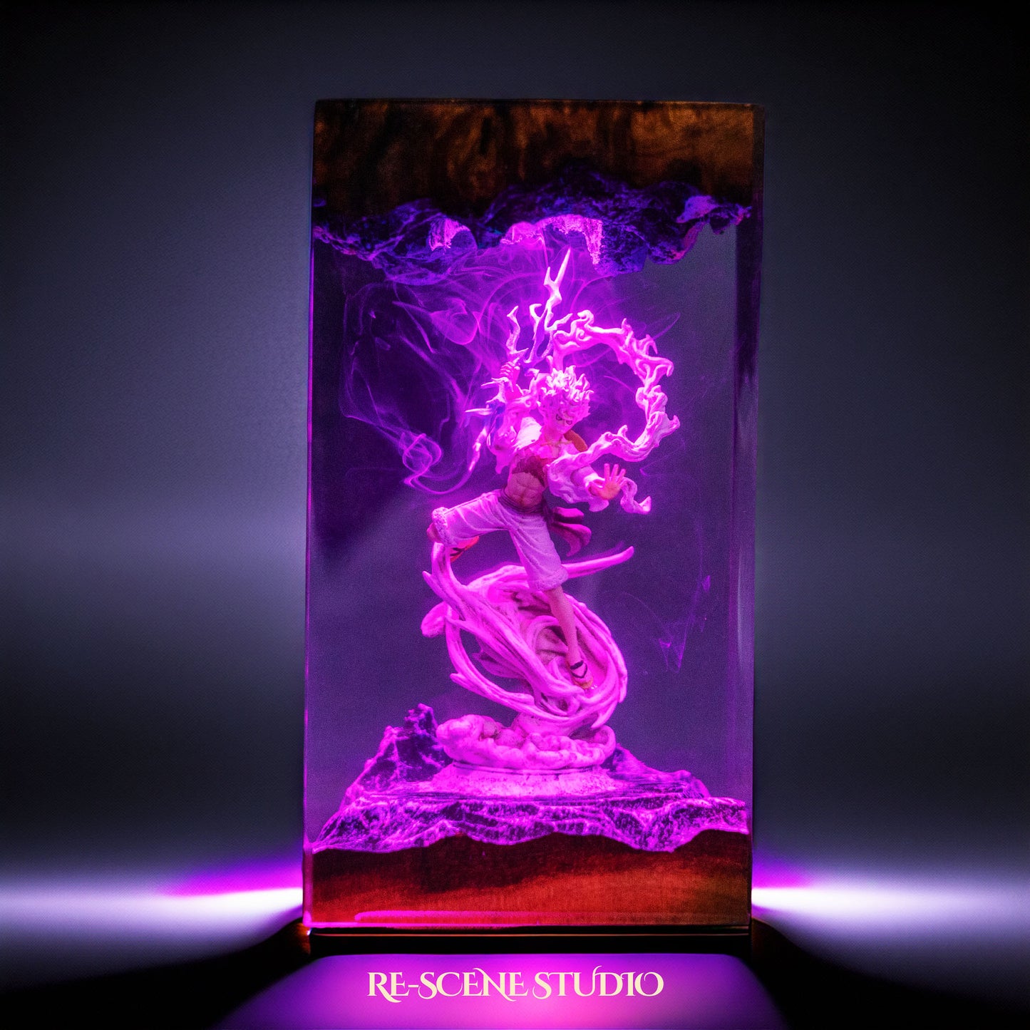 Luffy Resin Lamp V6 — Detailed Display | Premium 3D Resin Diorama with RGB Color-Changing Light