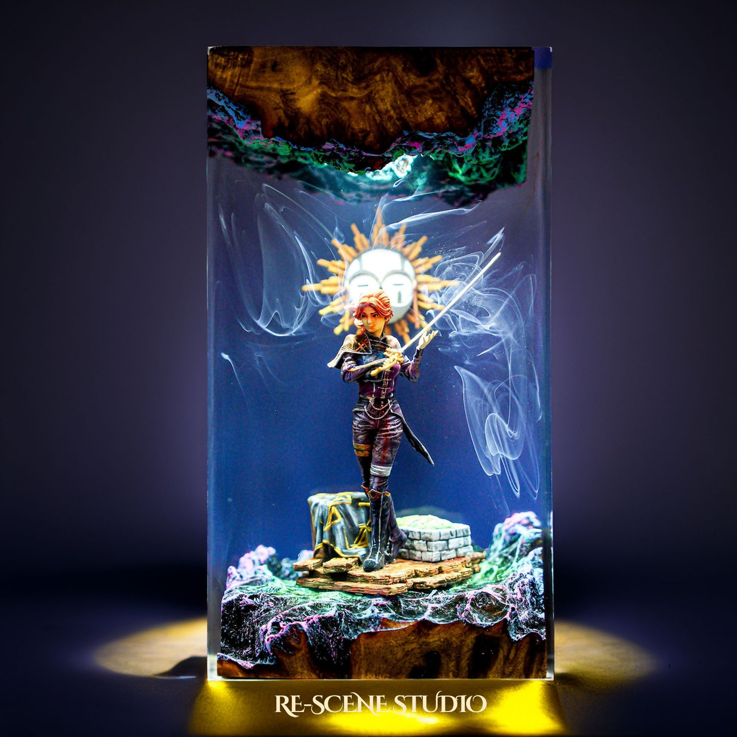 Maelle Resin Lamp - Clair Obscur: Expedition 33