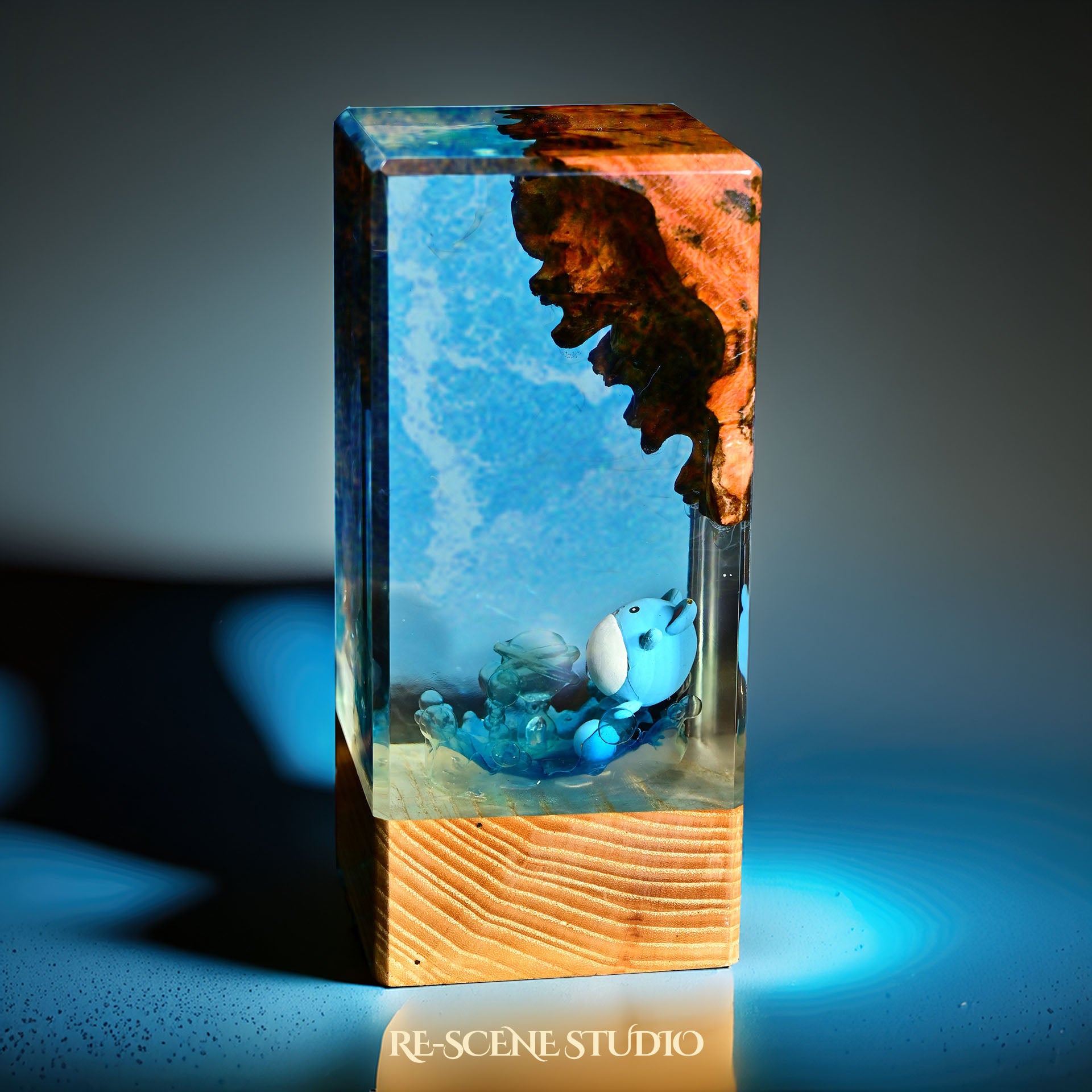 Marill Resin Epoxy Lamp Multicolor / Size XL: 16 x 7 x 7 (cm) – Handmade Epoxy Resin Lamp by Rescene Studio | Rescene Studio