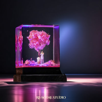 Cherry Blossom Proposal Resin Lamp Size M: 2x2x2" (5.1x5.1x5.1cm) / No Engraving – Handmade Epoxy Resin Lamp by Rescene Studio | Rescene Studio