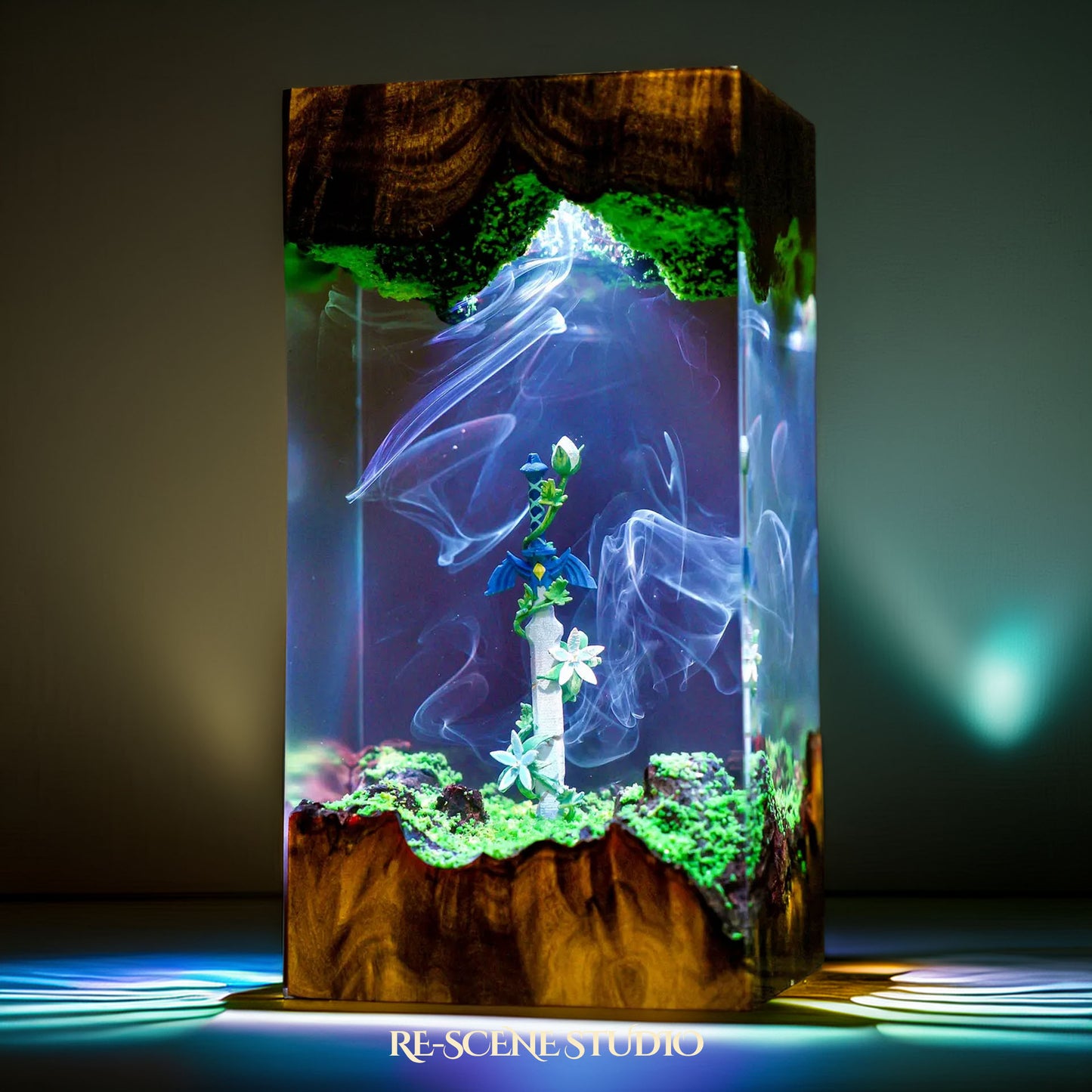 Master Sword & Silent Princess Resin Lamp - The Legend of Zelda