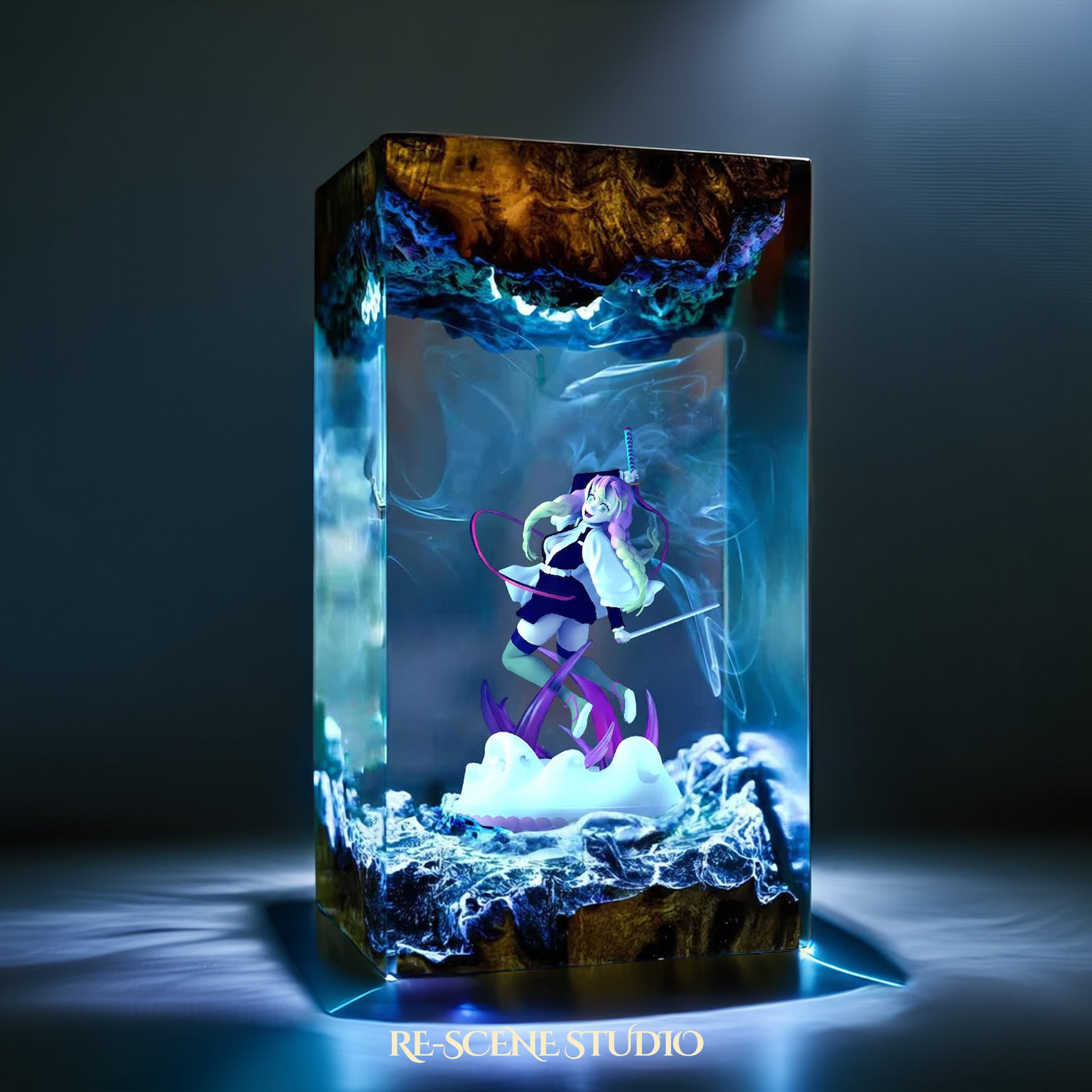 Mitsuri Resin Lamp 02 – Demon Slayer Multicolor / Size M: 7 x 13 x 7 (cm) – Handmade Epoxy Resin Lamp by Rescene Studio | Rescene Studio