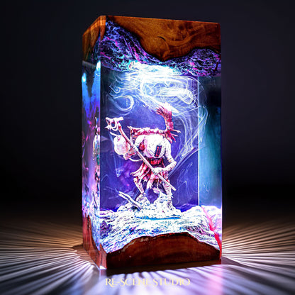 Monoco Resin Lamp - Expedition 33