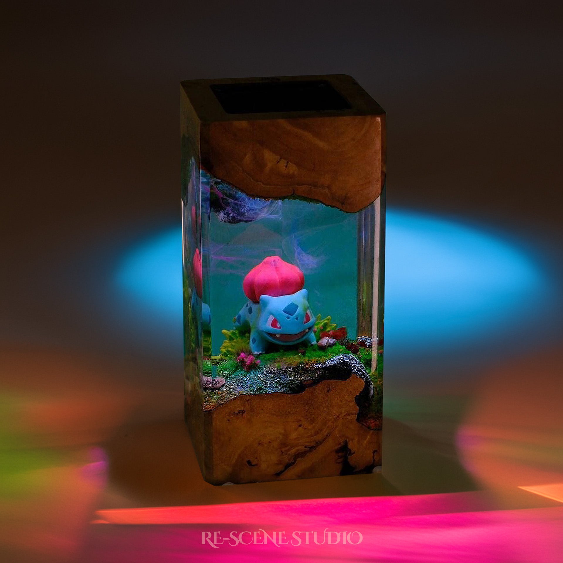 Bulbasaur Resin Epoxy Lamp Multicolor / Size XL: 8.5 x 8.5 x 16 (cm) – Handmade Epoxy Resin Lamp by Rescene Studio | Rescene Studio