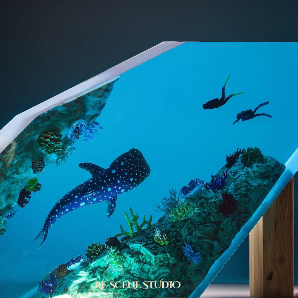 Ocean Serenity Manta Ray Epoxy Resin Lamp Multicolor / Size M: 16 x 10 (cm) – Handmade Epoxy Resin Lamp by Rescene Studio | Rescene Studio