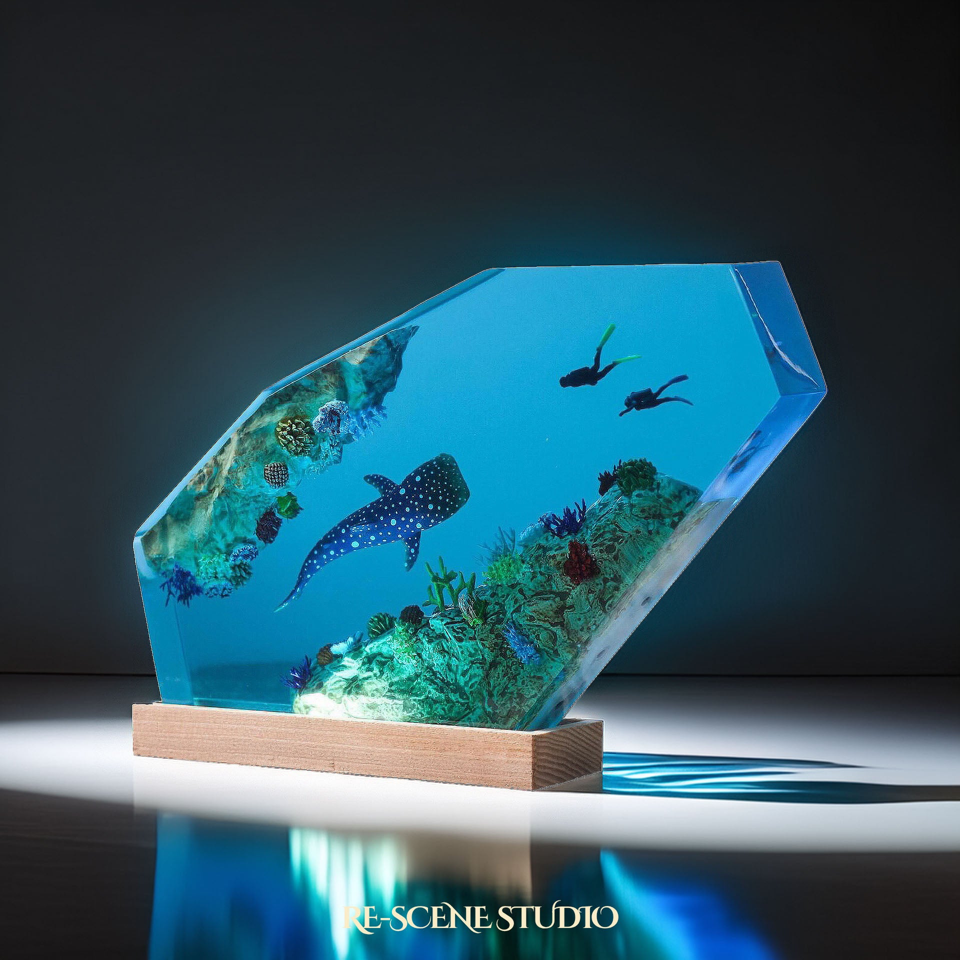 Ocean Serenity Manta Ray Epoxy Resin Lamp Multicolor / Size M: 16 x 10 (cm) – Handmade Epoxy Resin Lamp by Rescene Studio | Rescene Studio