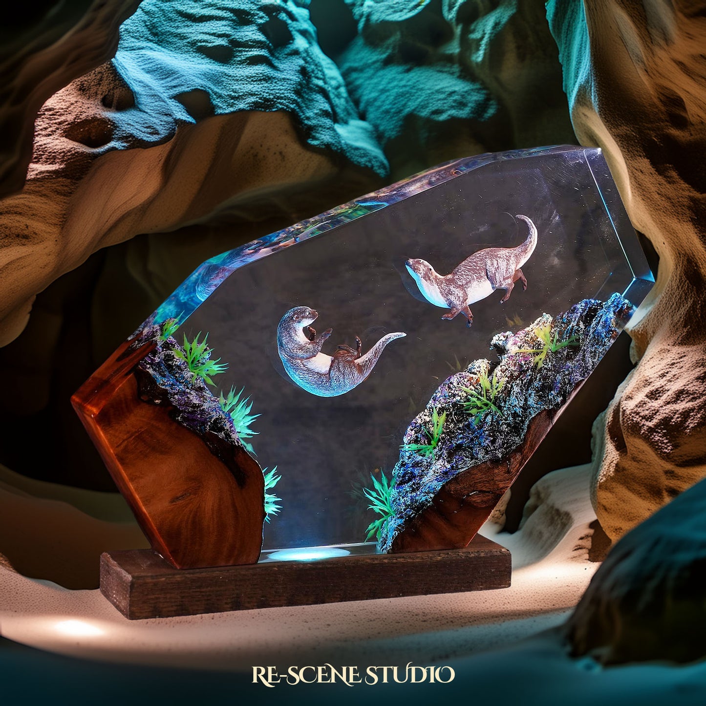 Sea Otters Resin Lamp