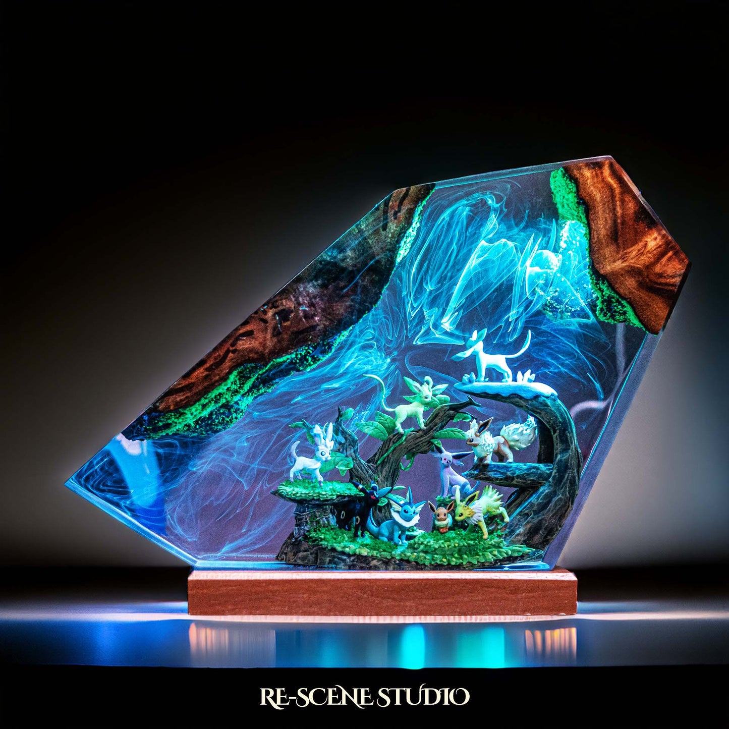 Pokemon Garden Resin Lamp — Side Profile View | Handmade Pop-Culture Resin Art, Perfect Themed Gift