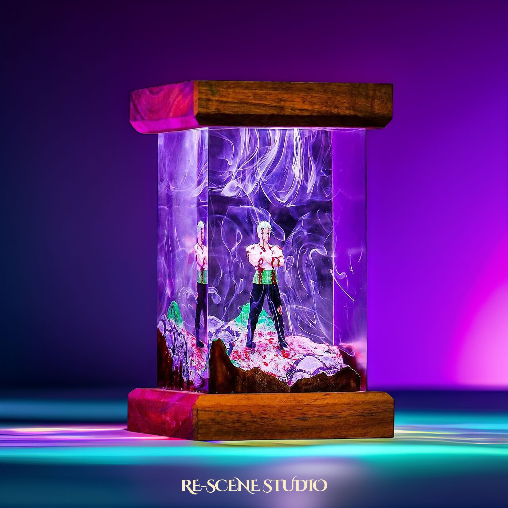 Roronoa Zoro Resin Lamp 02 - One Piece Multicolor / Size M – Handmade Epoxy Resin Lamp by Rescene Studio | Rescene Studio