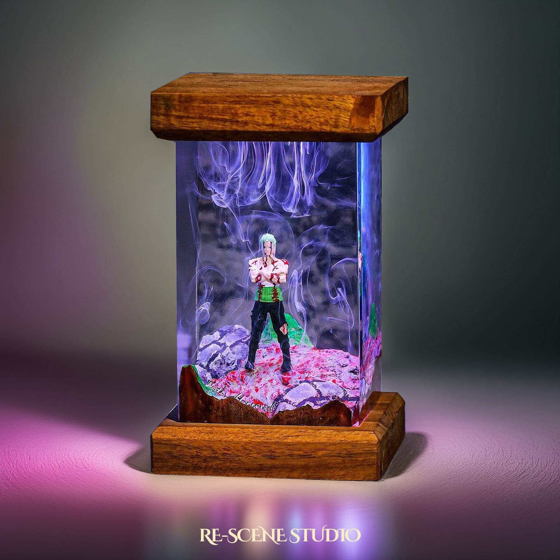 Roronoa Zoro Resin Lamp 02 - One Piece Multicolor / Size M – Handmade Epoxy Resin Lamp by Rescene Studio | Rescene Studio