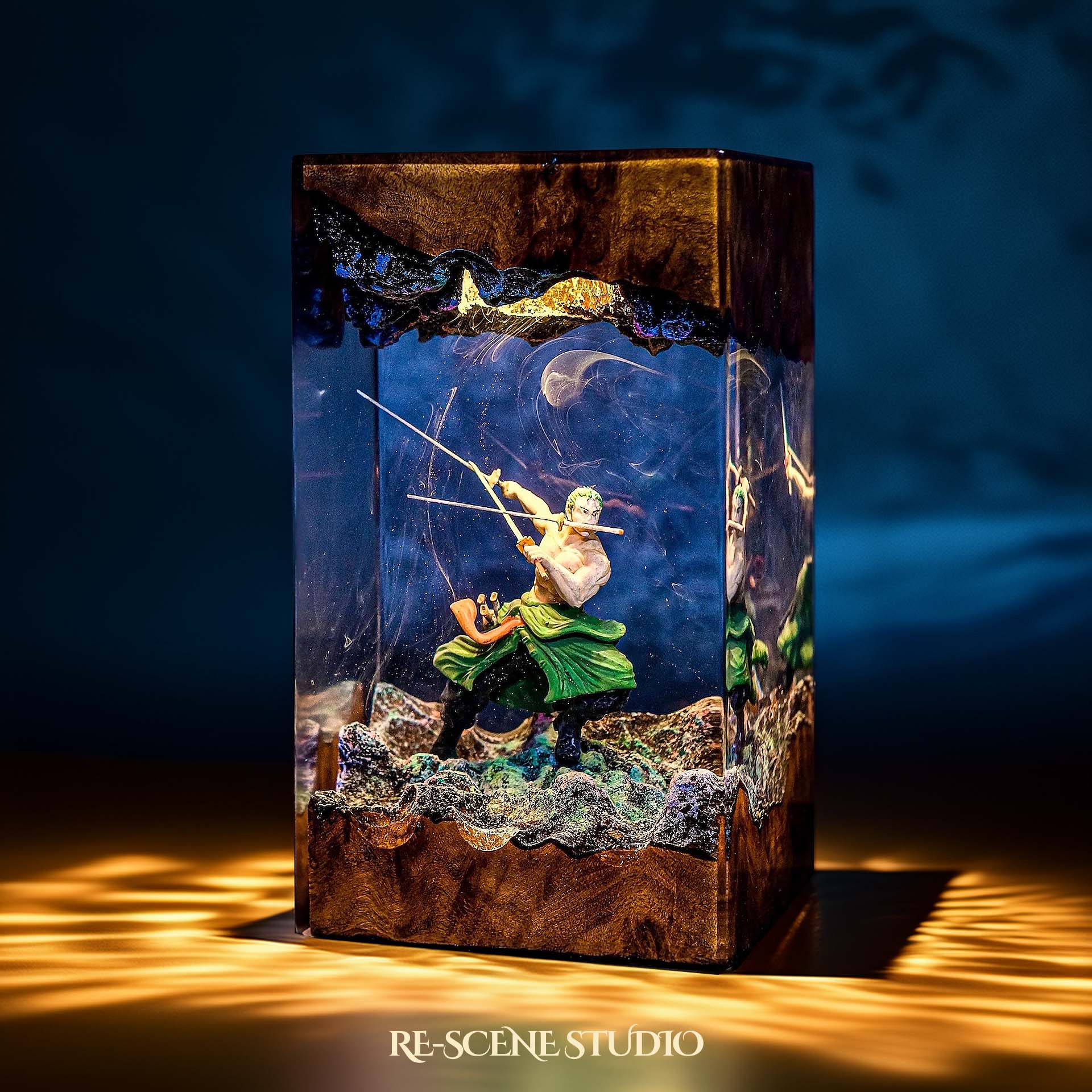 Roronoa Zoro Resin Lamp - One Piece Multicolor / Size M – Handmade Epoxy Resin Lamp by Rescene Studio | Rescene Studio