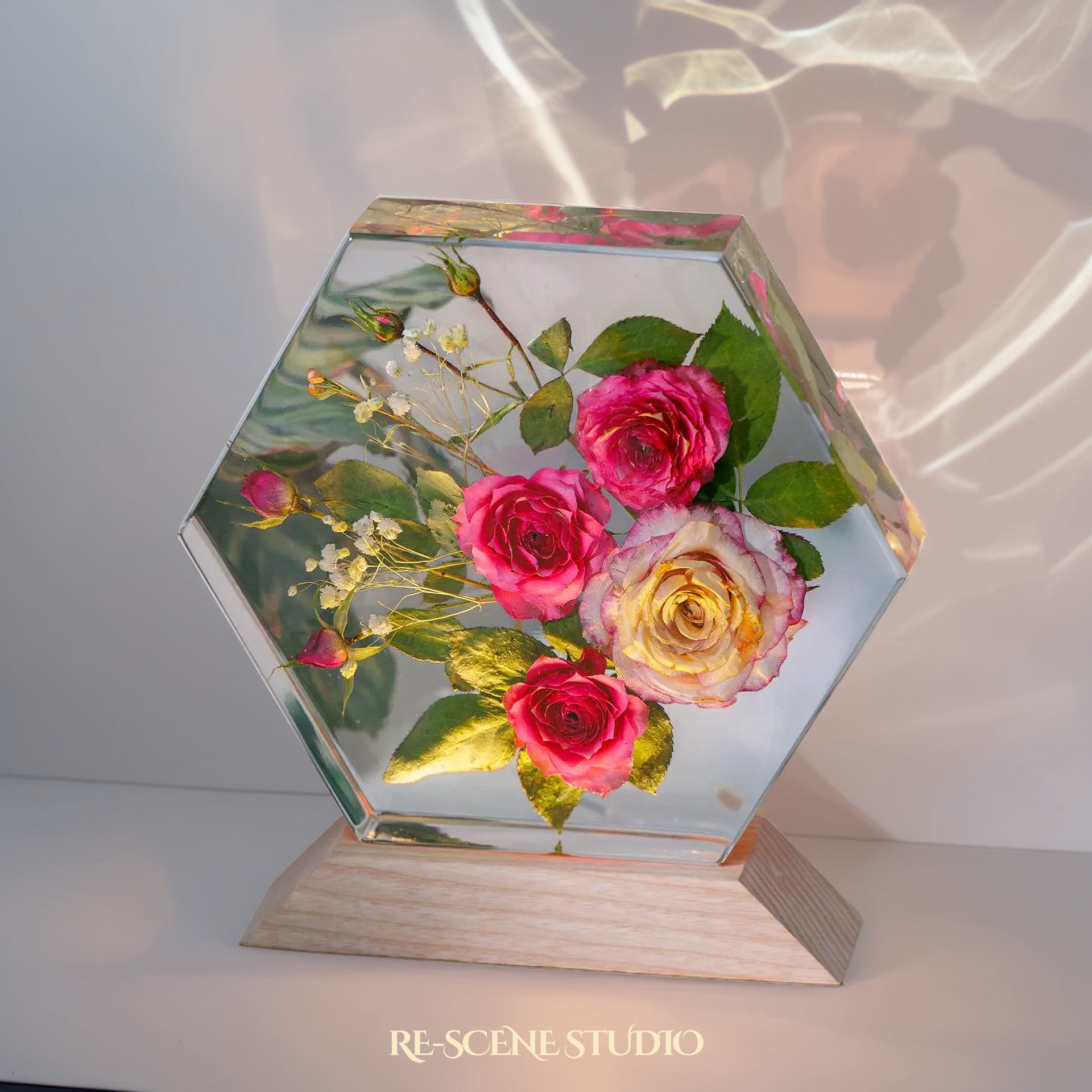 Royal Rose Harmony Resin Epoxy Lamp Multicolor / Size L – Handmade Epoxy Resin Lamp by Rescene Studio | Rescene Studio