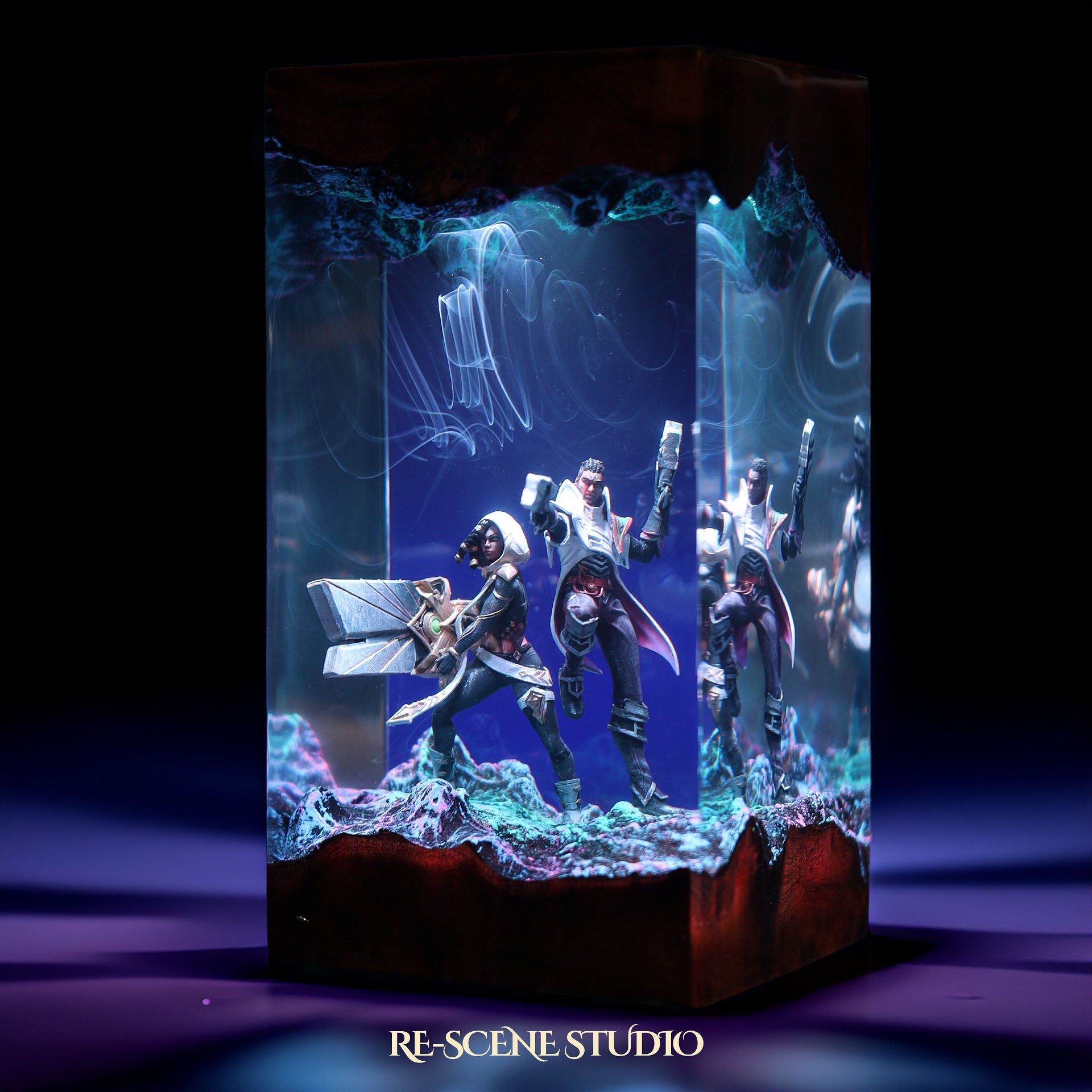 S.enna & L.ucian Resin Lamp — Detailed Display | Premium 3D Resin Diorama with RGB Color-Changing Light
