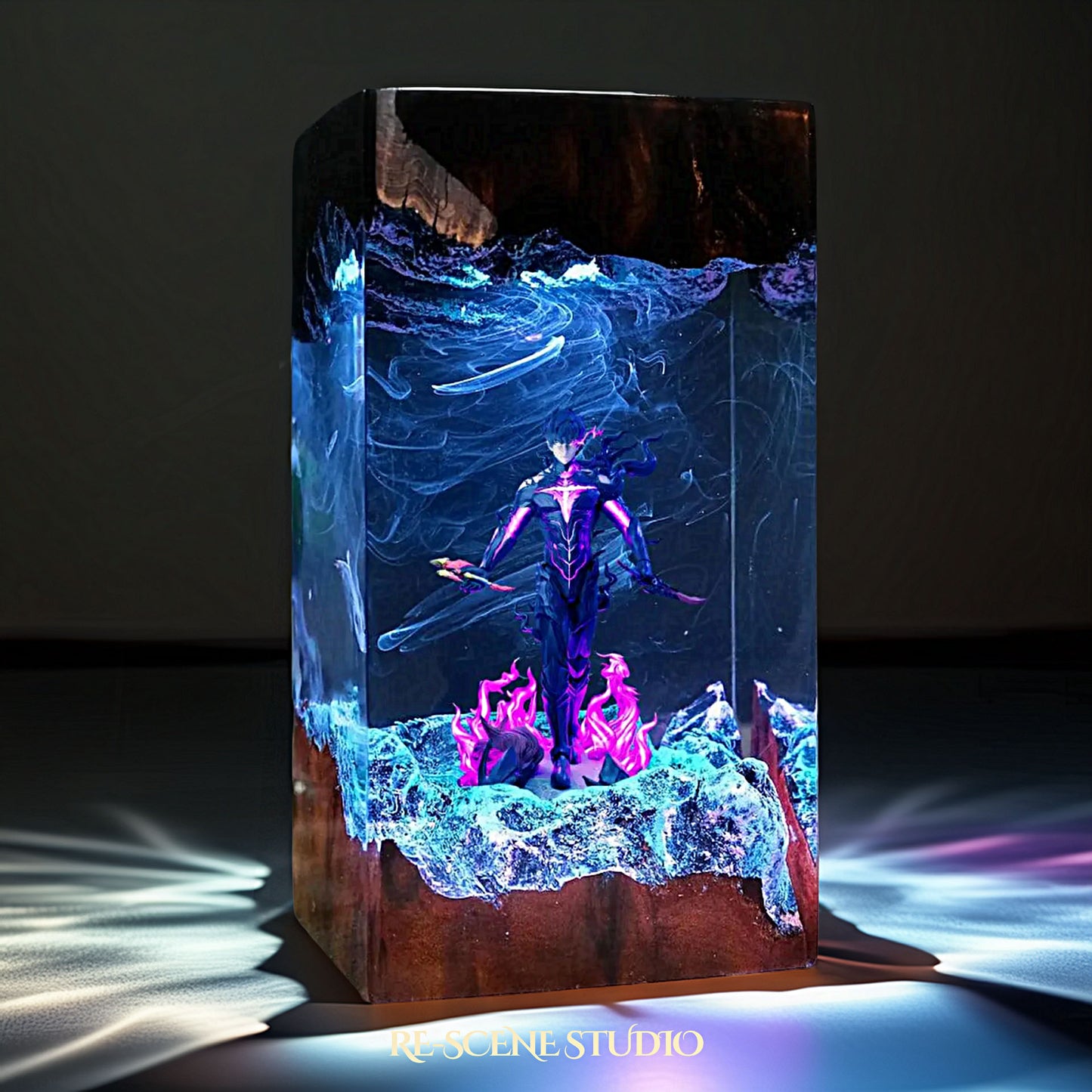 Shadow Monarch Sung Jin-woo Resin Lamp - Solo Leveling