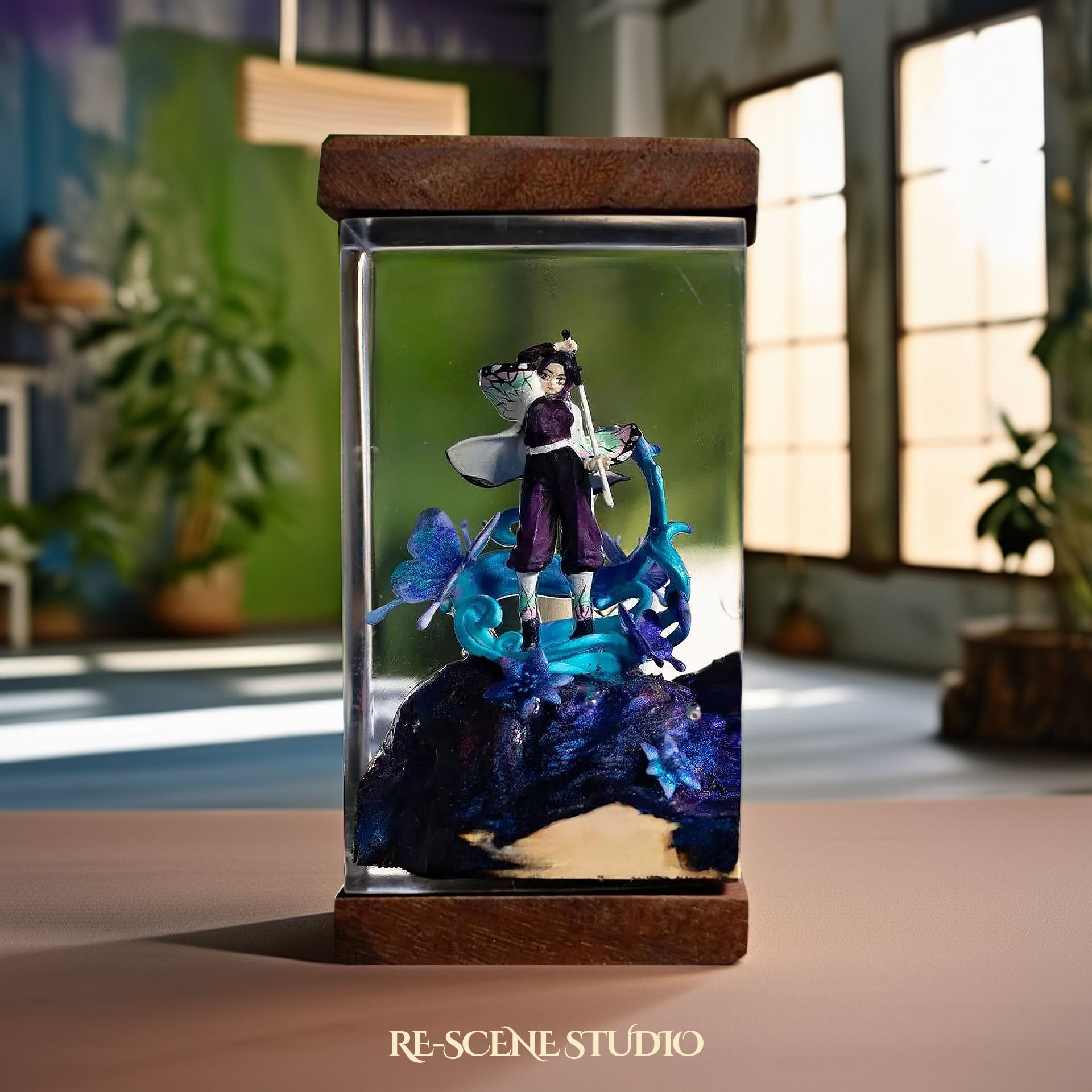 Shinobu Resin Lamp 1 - Demon Slayer Multicolor / Size M: 6 x 6 x 12 (cm) – Handmade Epoxy Resin Lamp by Rescene Studio | Rescene Studio