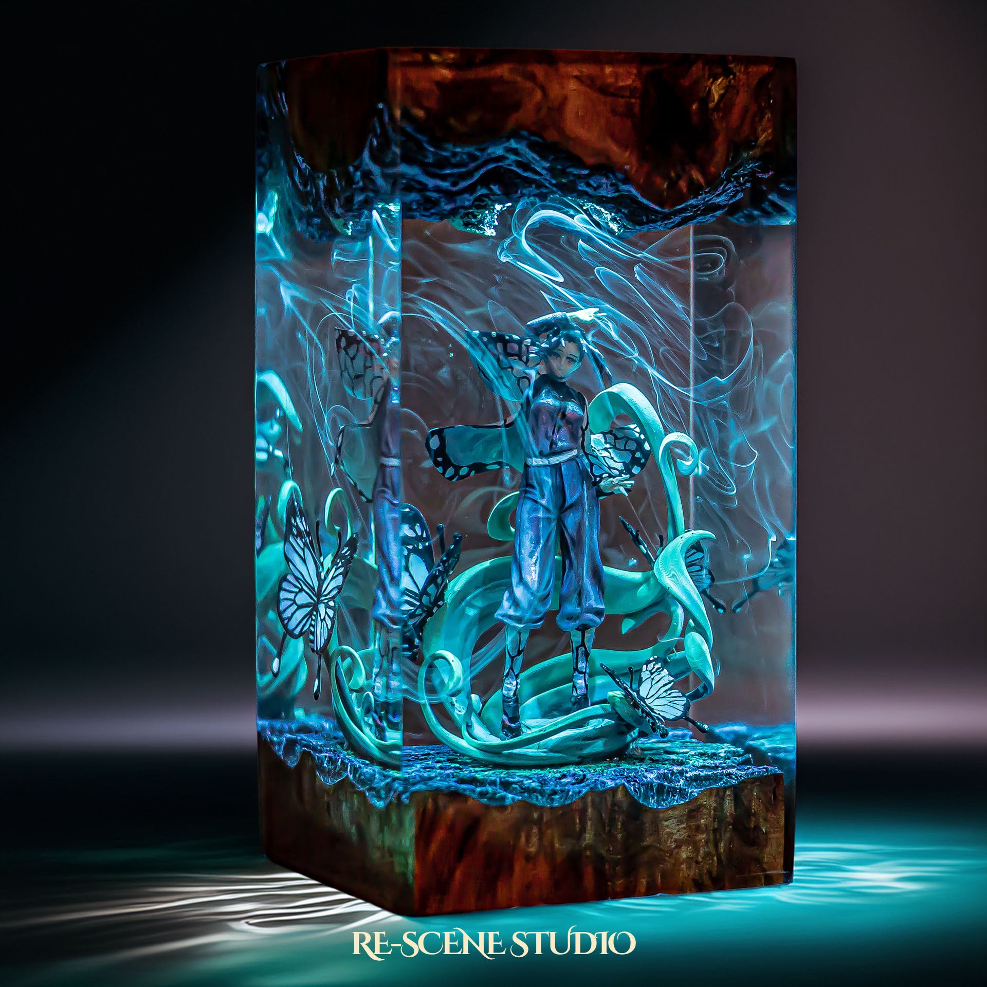 S.hi.nobu Resin Lamp V2 — Closeup Detail | Original Epoxy Resin Sculpture with Built-in LED Glow