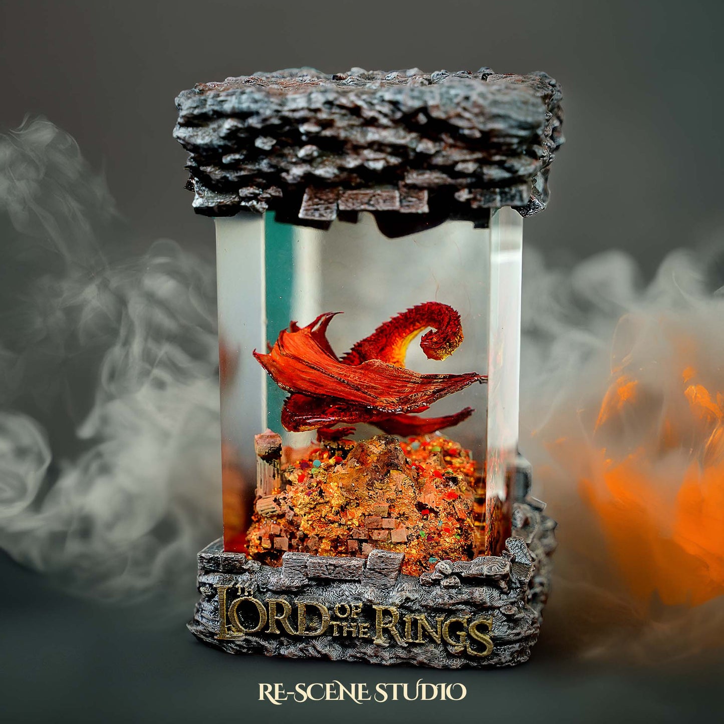 Smaug Resin Lamp – Lord of the Rings Multicolor / Size M – Handmade Resin Lamp by Rescene Studio | Rescene Studio