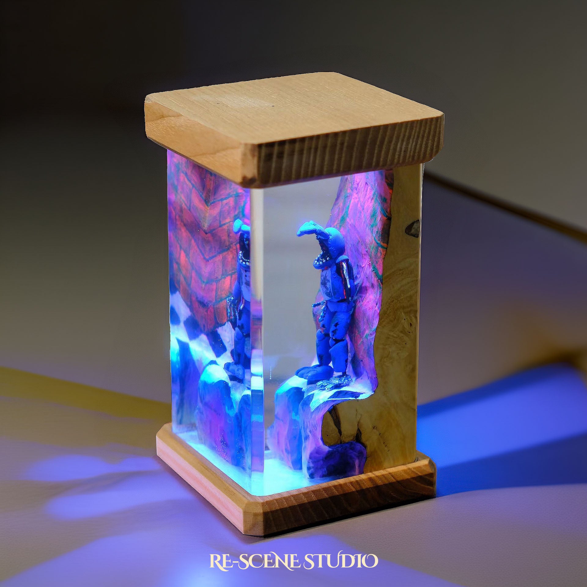 Spring Bonnie Resin Epoxy Lamp Multicolor / Size M: 6 x 6 x 12 (cm) – Handmade Epoxy Resin Lamp by Rescene Studio | Rescene Studio