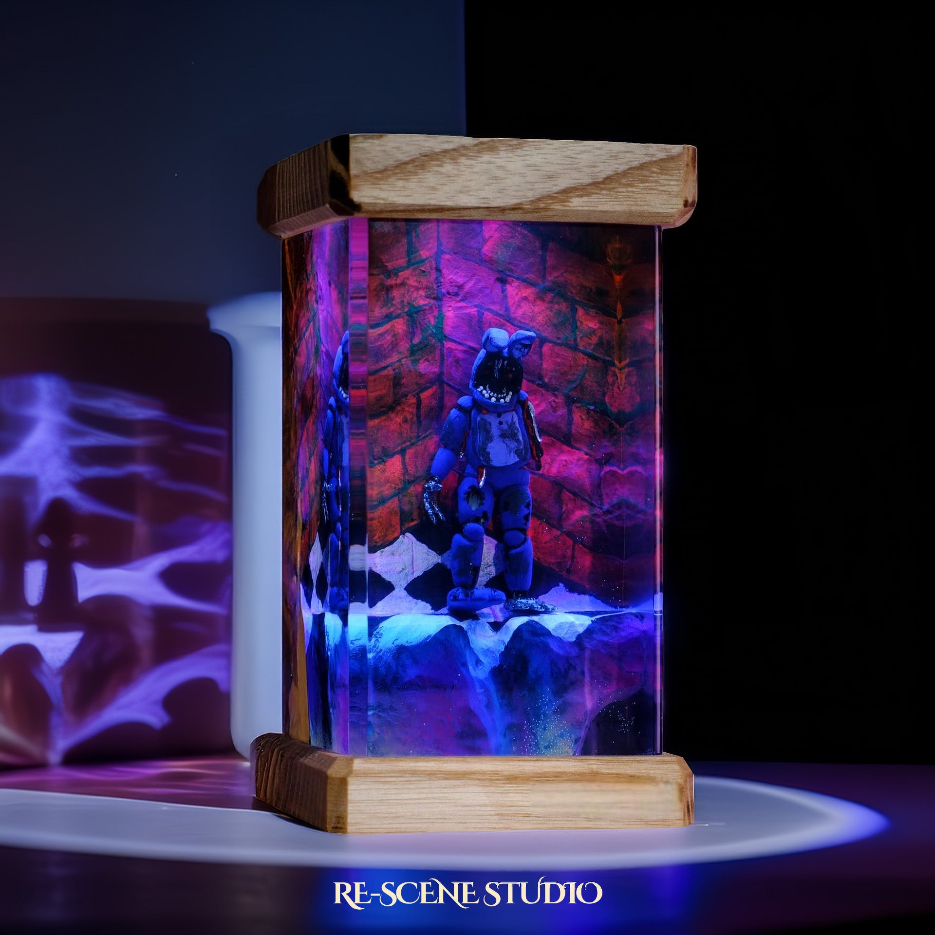 Spring Bonnie Resin Epoxy Lamp Multicolor / Size M: 6 x 6 x 12 (cm) – Handmade Epoxy Resin Lamp by Rescene Studio | Rescene Studio