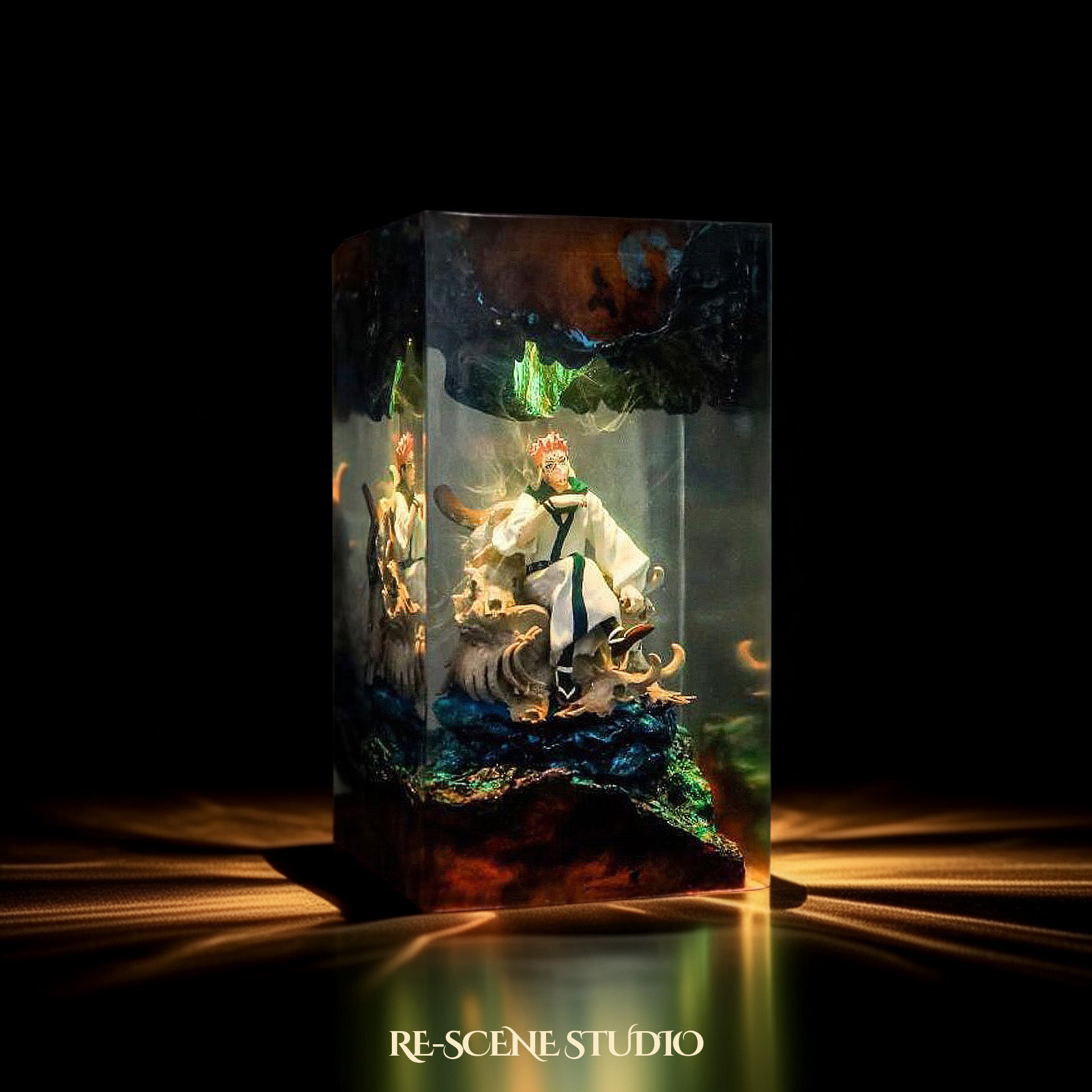 Sukuna Resin Lamp 01 - Jujutsu Kaisen Multicolor / Size M: 7 x 13 x 7 (cm) – Handmade Epoxy Resin Lamp by Rescene Studio | Rescene Studio