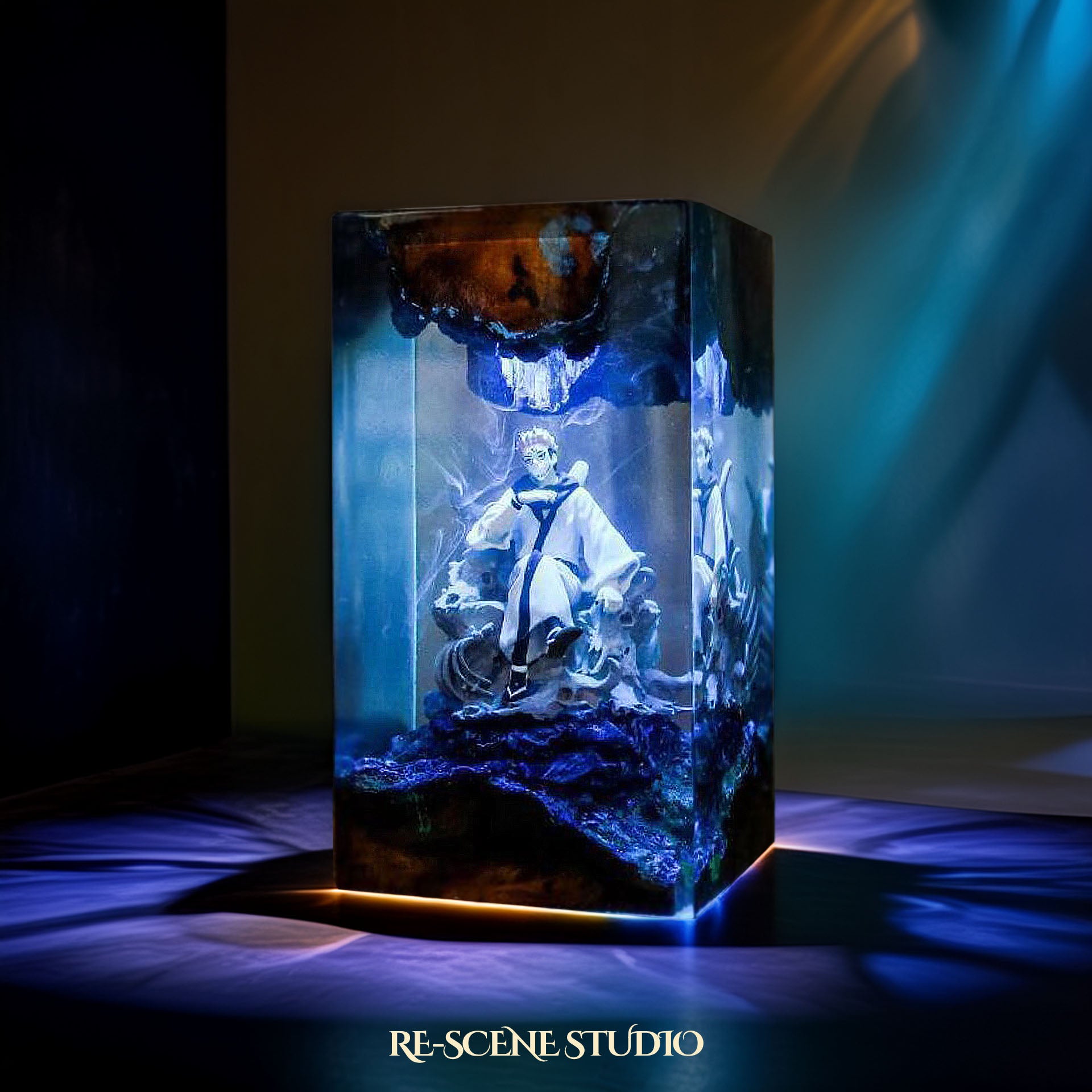 Sukuna Resin Lamp 01 - Jujutsu Kaisen Multicolor / Size M: 7 x 13 x 7 (cm) – Handmade Epoxy Resin Lamp by Rescene Studio | Rescene Studio