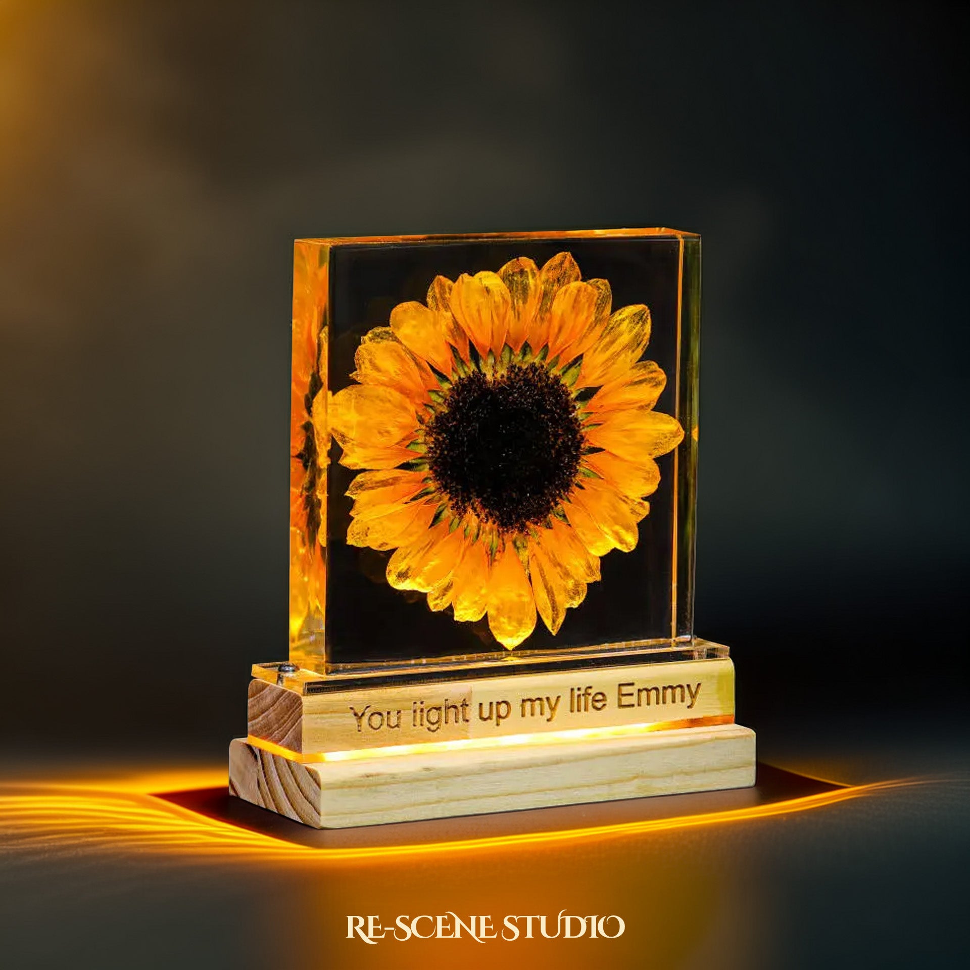 Sunflower Glow Resin Lamp Flower Only / No Engraving – Handmade Epoxy Resin Lamp by Rescene Studio | Rescene Studio