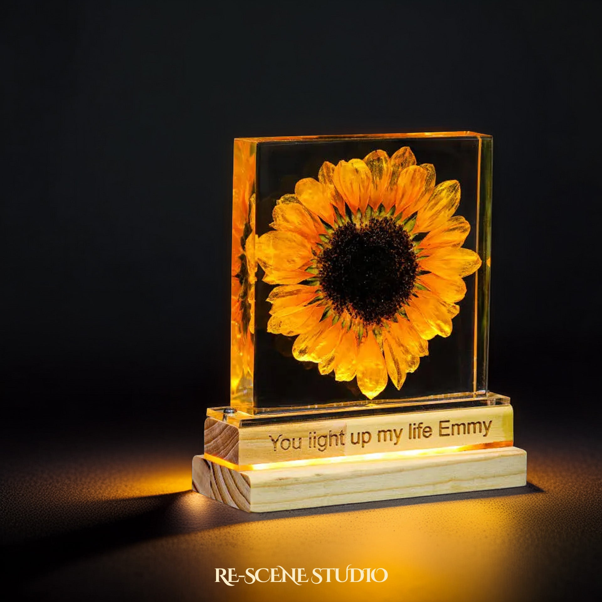 Sunflower Glow Resin Lamp Flower Only / No Engraving – Handmade Epoxy Resin Lamp by Rescene Studio | Rescene Studio