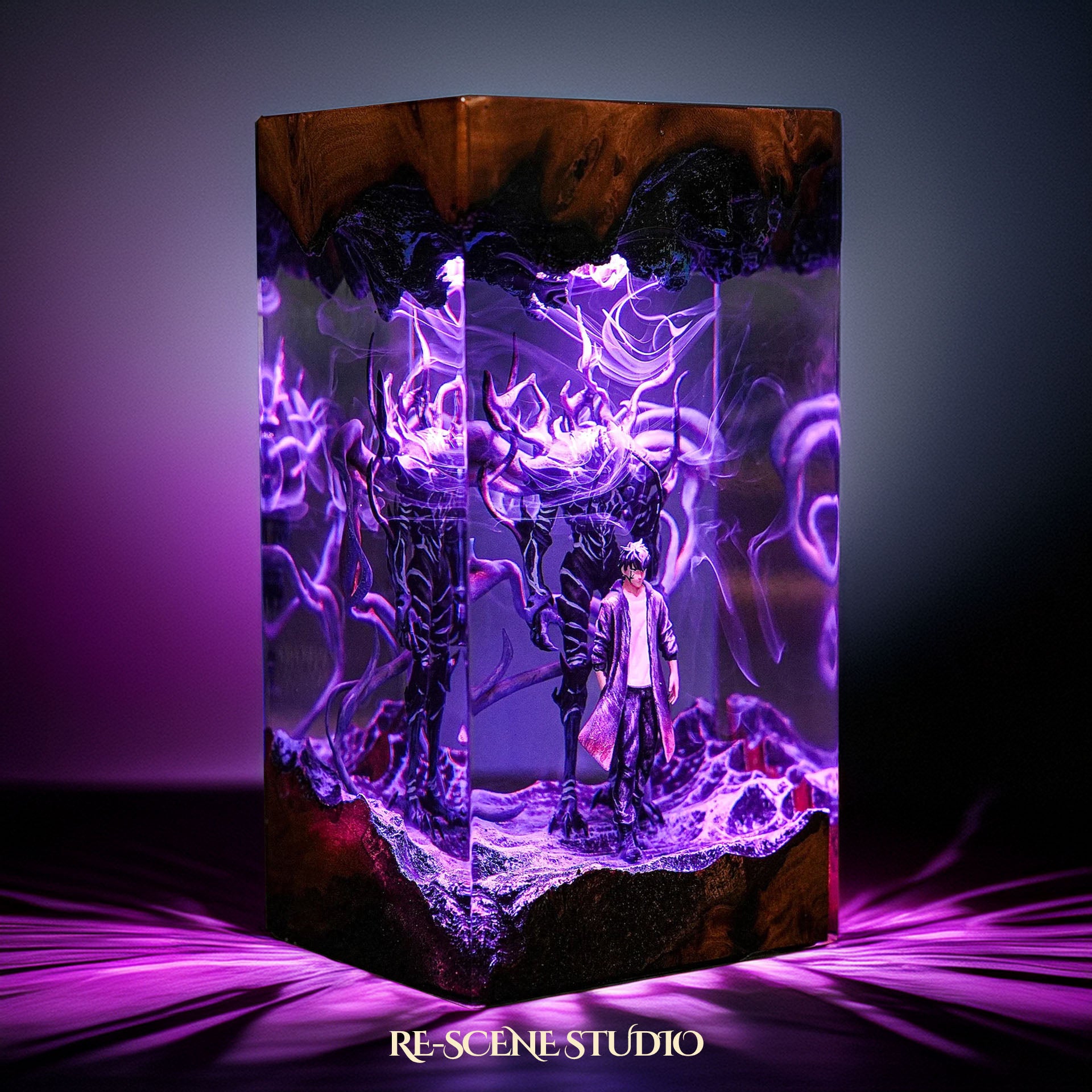 Sung Jin-woo Resin Lamp - Solo Leveling Multicolor / Size M: 7 x 13 x 7 (cm) – Handmade Epoxy Resin Lamp by Rescene Studio | Rescene Studio