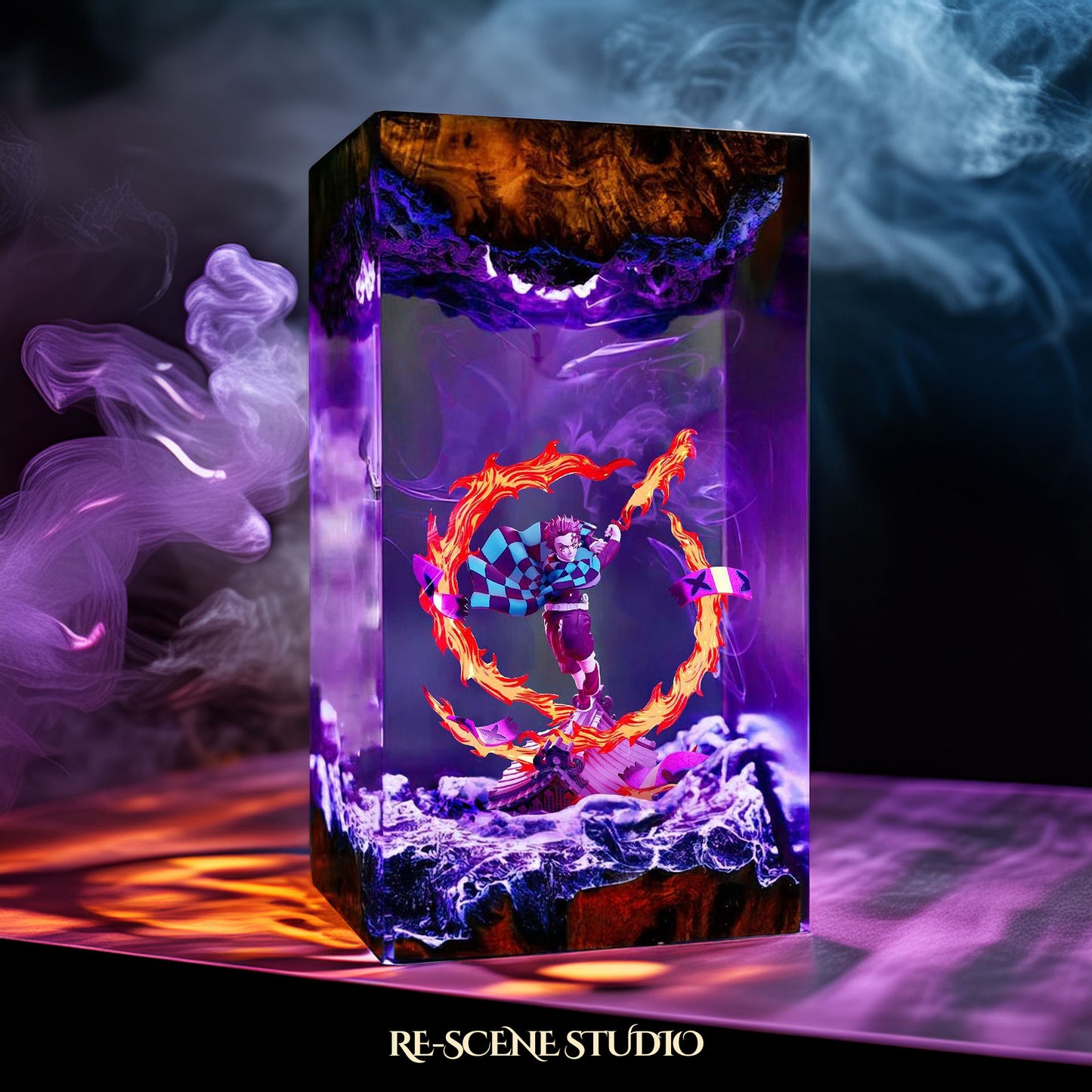 Tanjiro Resin Lamp 03 - Demon Slayer Multicolor / Size M: 7 x 13 x 7 (cm) – Handmade Resin Lamp by Rescene Studio | Rescene Studio