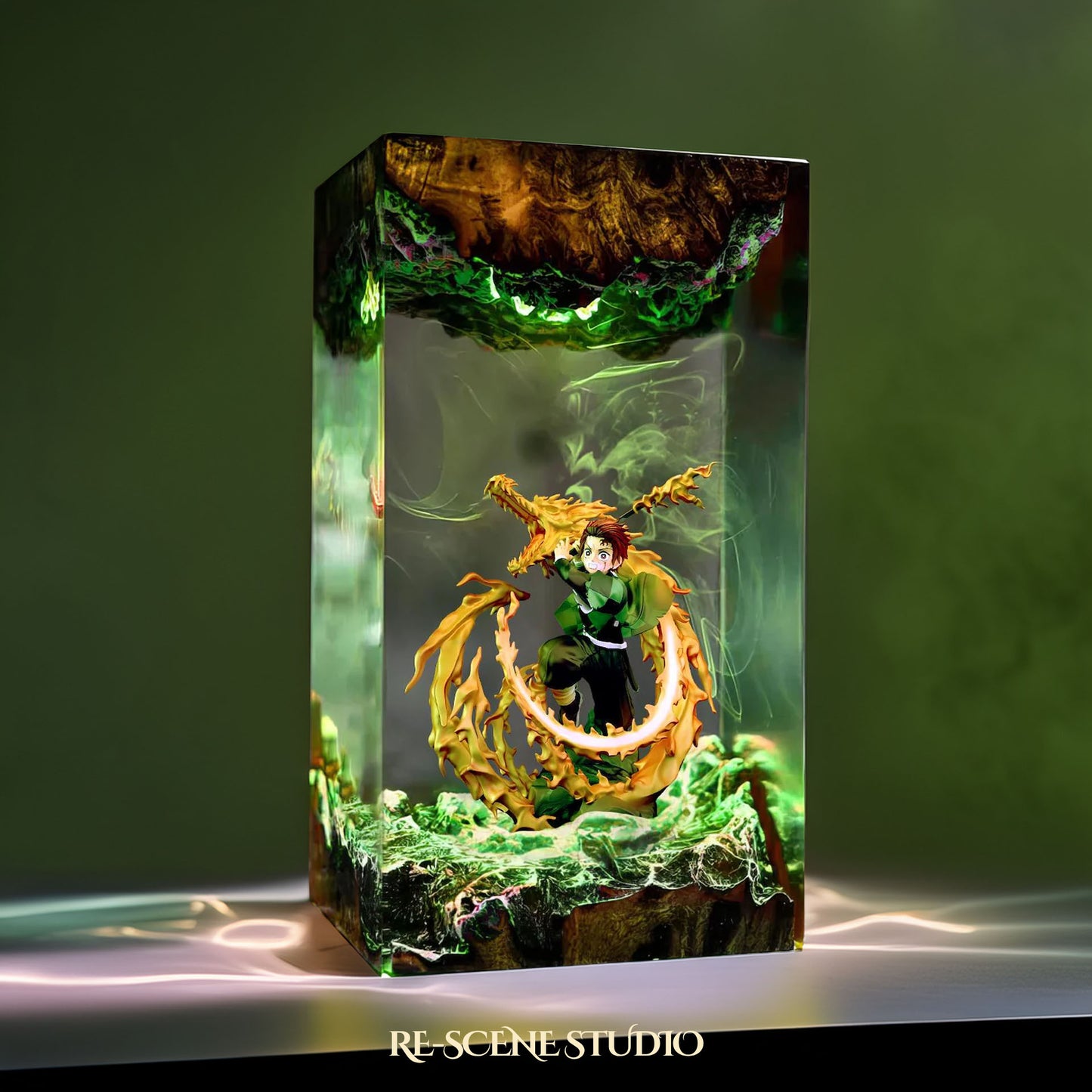 Tanjiro Resin Lamp 04 – Demon Slayer Multicolor / Size M: 7 x 13 x 7 (cm) – Handmade Resin Lamp by Rescene Studio | Rescene Studio